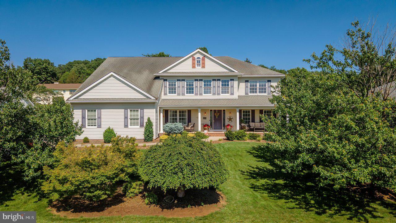 BELMONT ESTATES - Residential