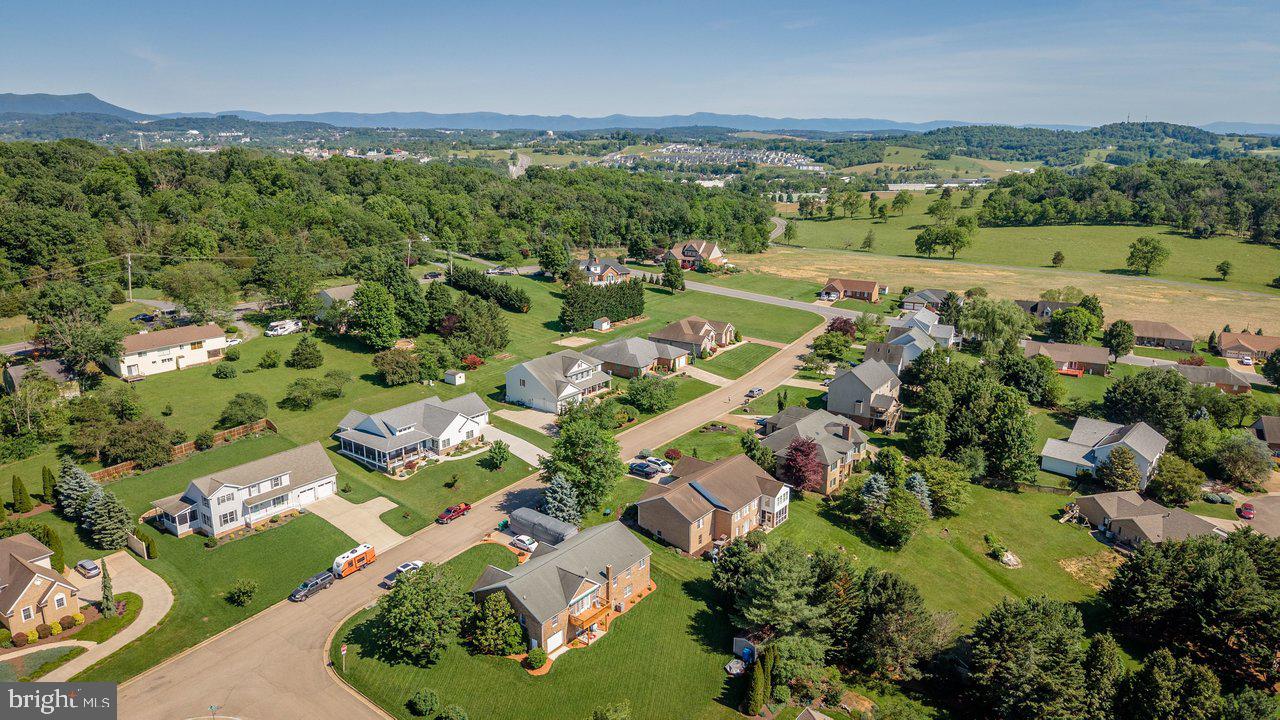 BELMONT ESTATES - Residential