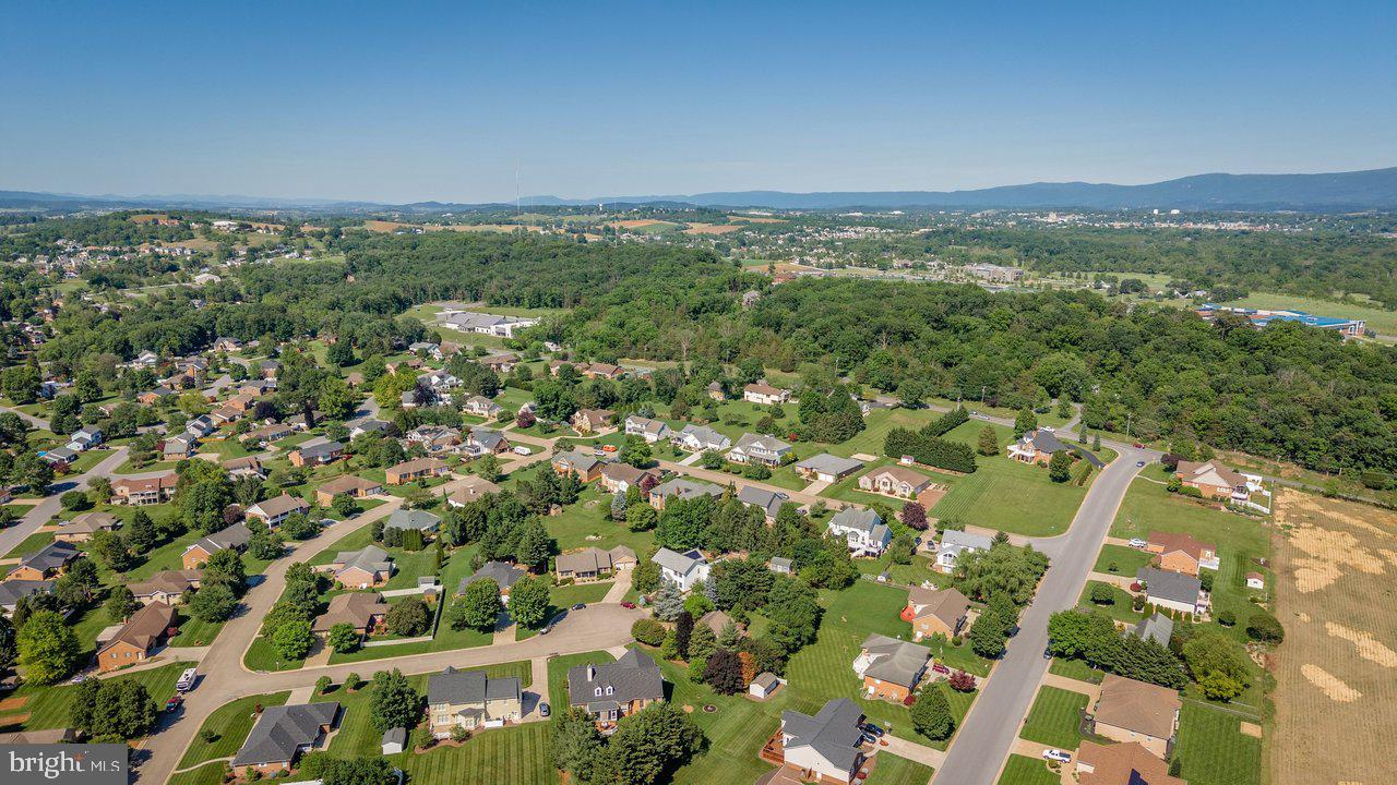 BELMONT ESTATES - Residential