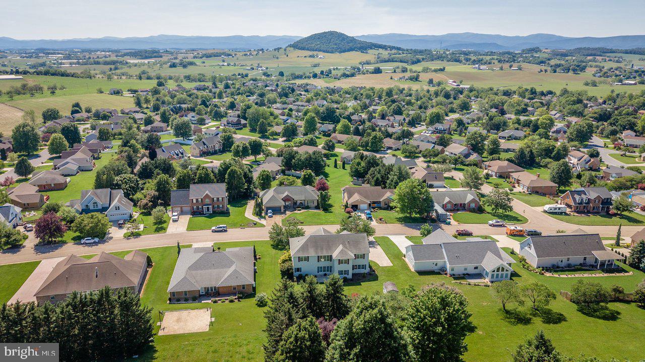 BELMONT ESTATES - Residential