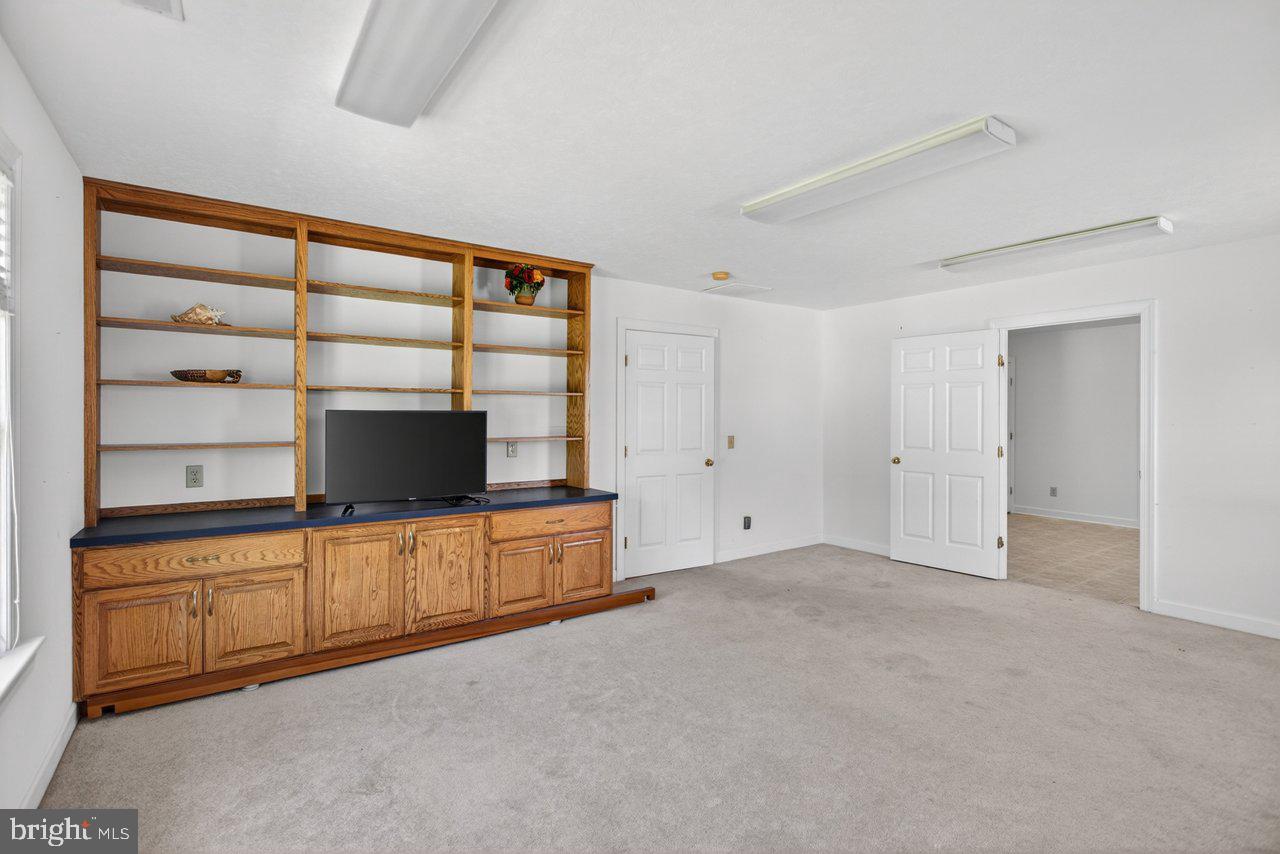 BELMONT ESTATES - Residential