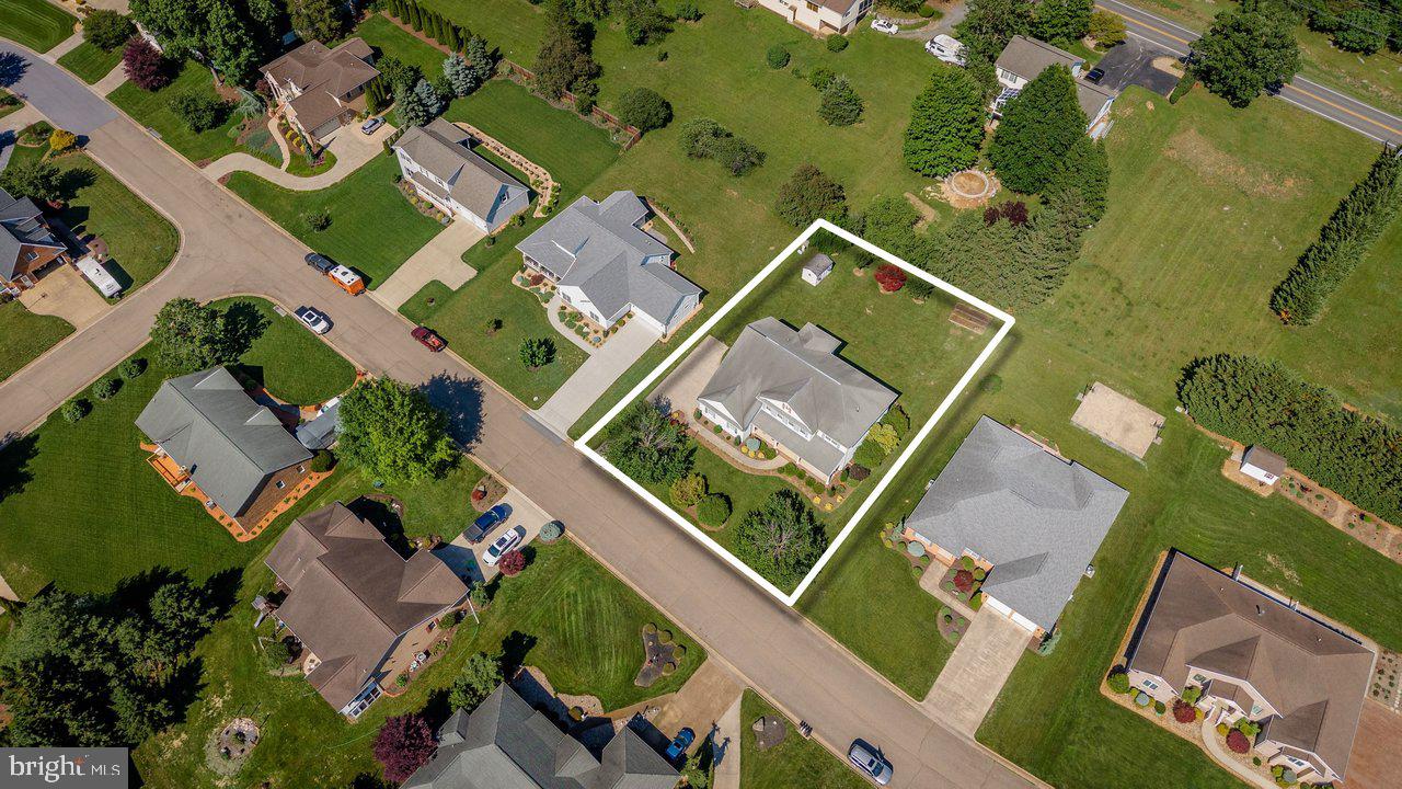 BELMONT ESTATES - Residential