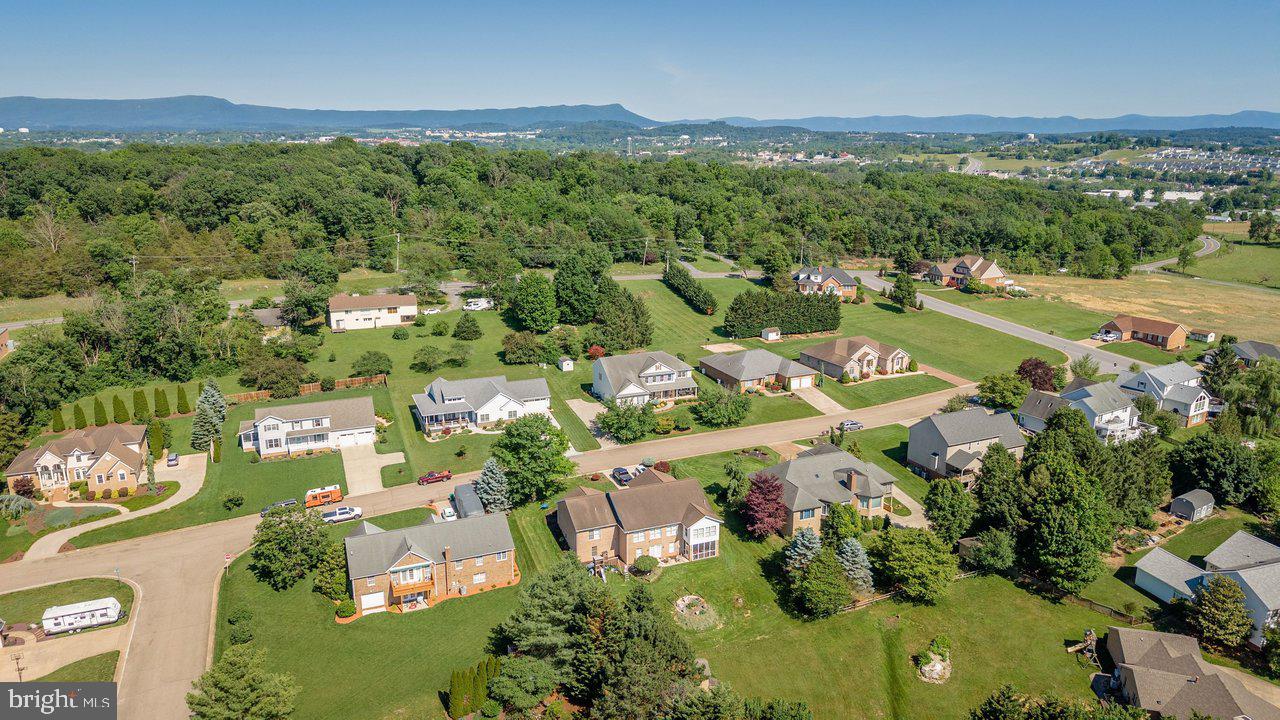 BELMONT ESTATES - Residential
