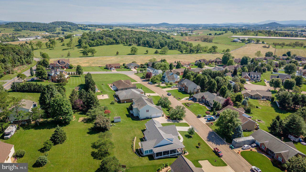 BELMONT ESTATES - Residential