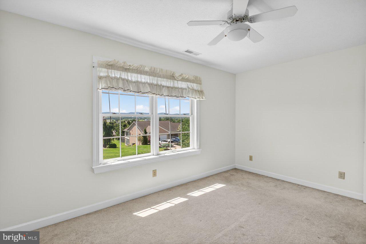 BELMONT ESTATES - Residential