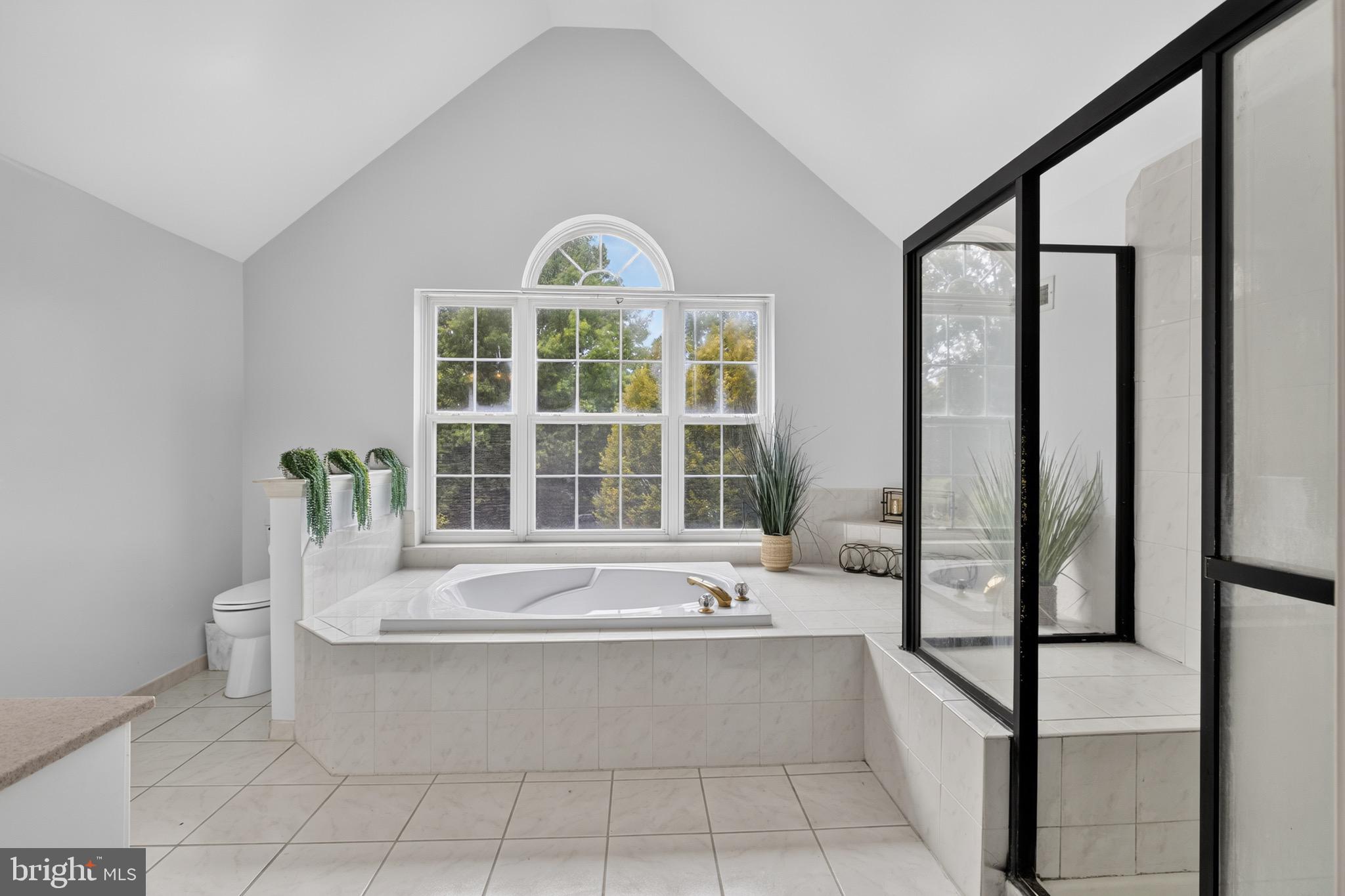 CENTER POINT FARM - Residential