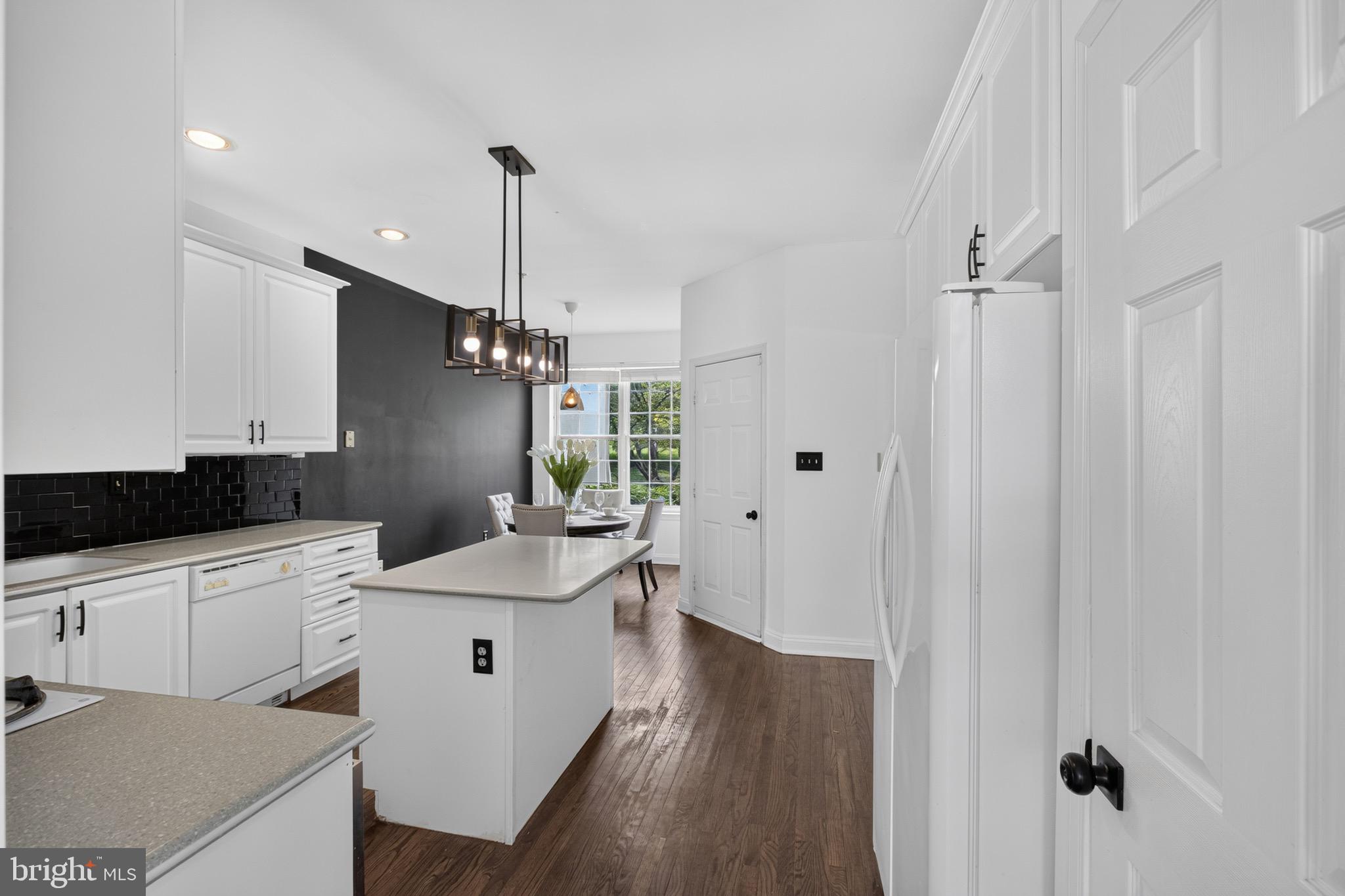 CENTER POINT FARM - Residential