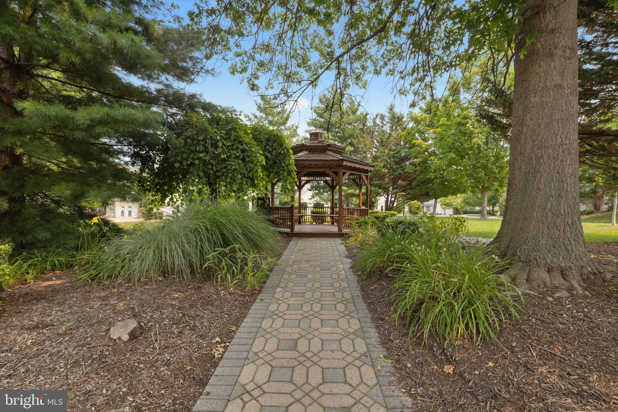 CENTER POINT FARM - Residential
