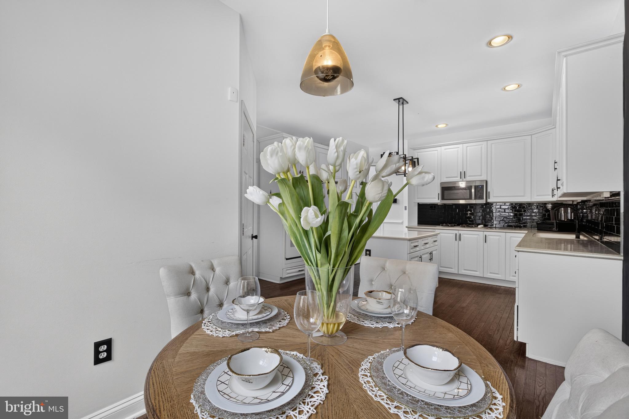 CENTER POINT FARM - Residential