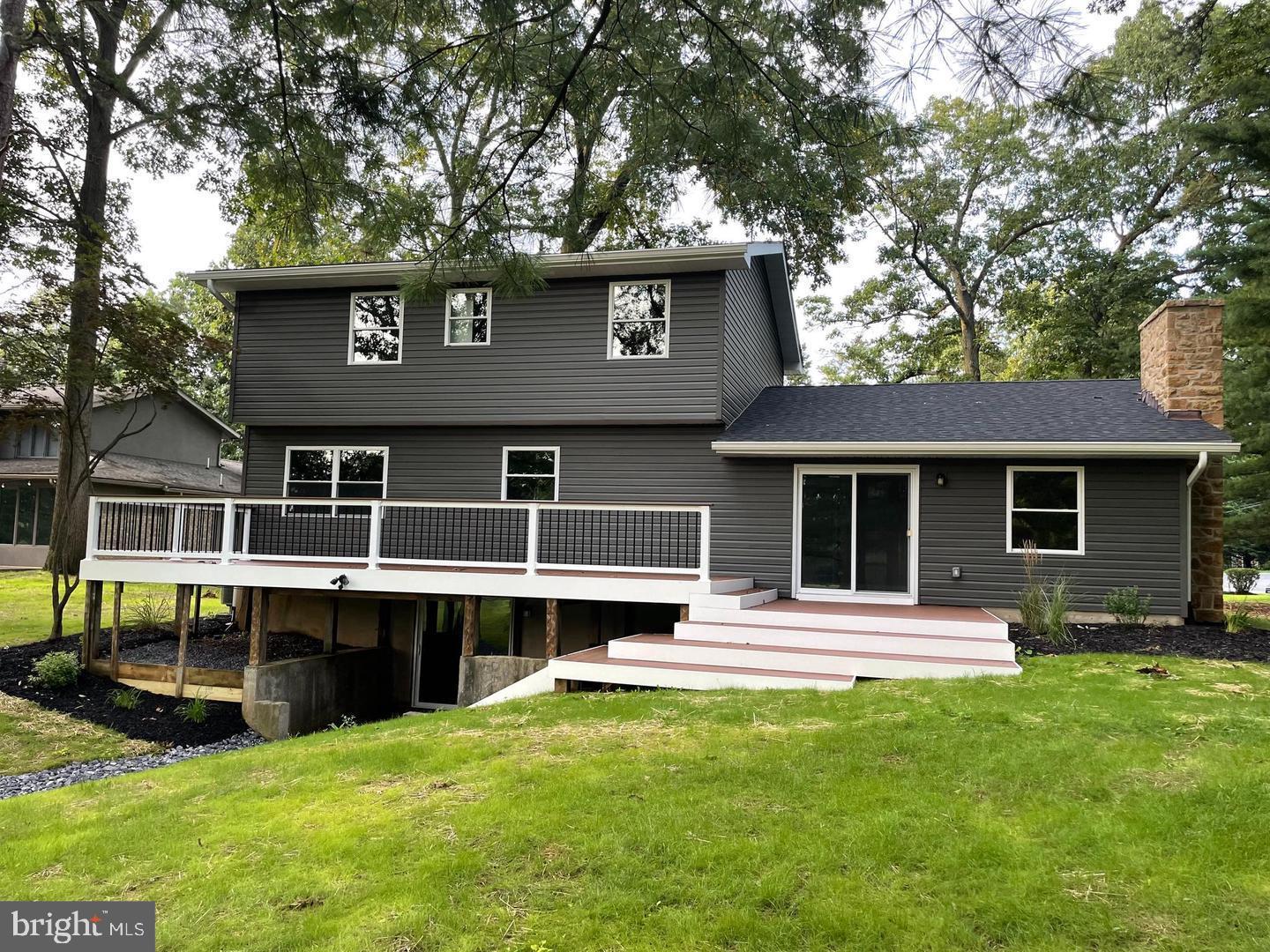 PENN NATIONAL GOLF COURSE COMMUNITY - Residential