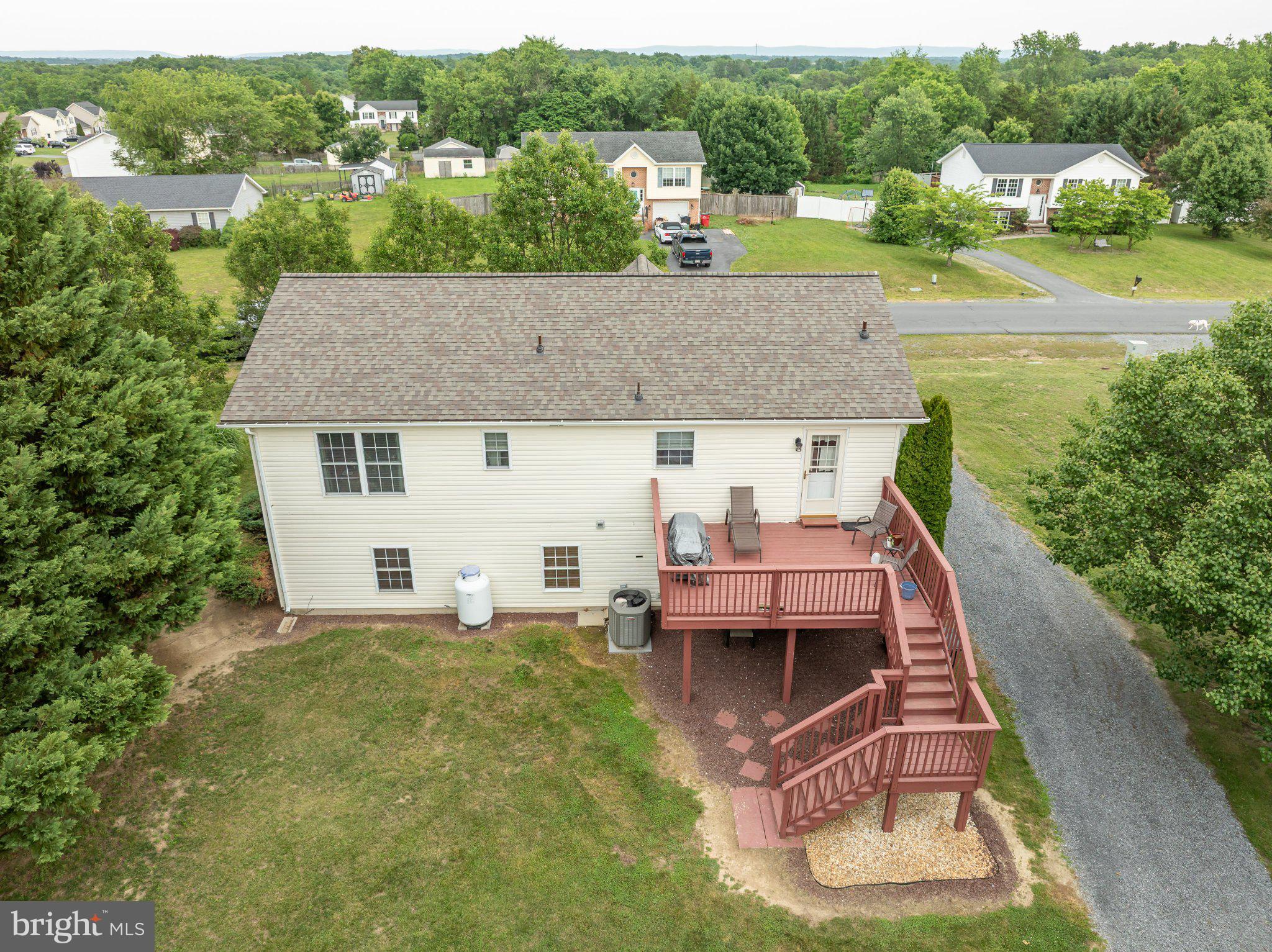 CAMERON ACRES - Residential