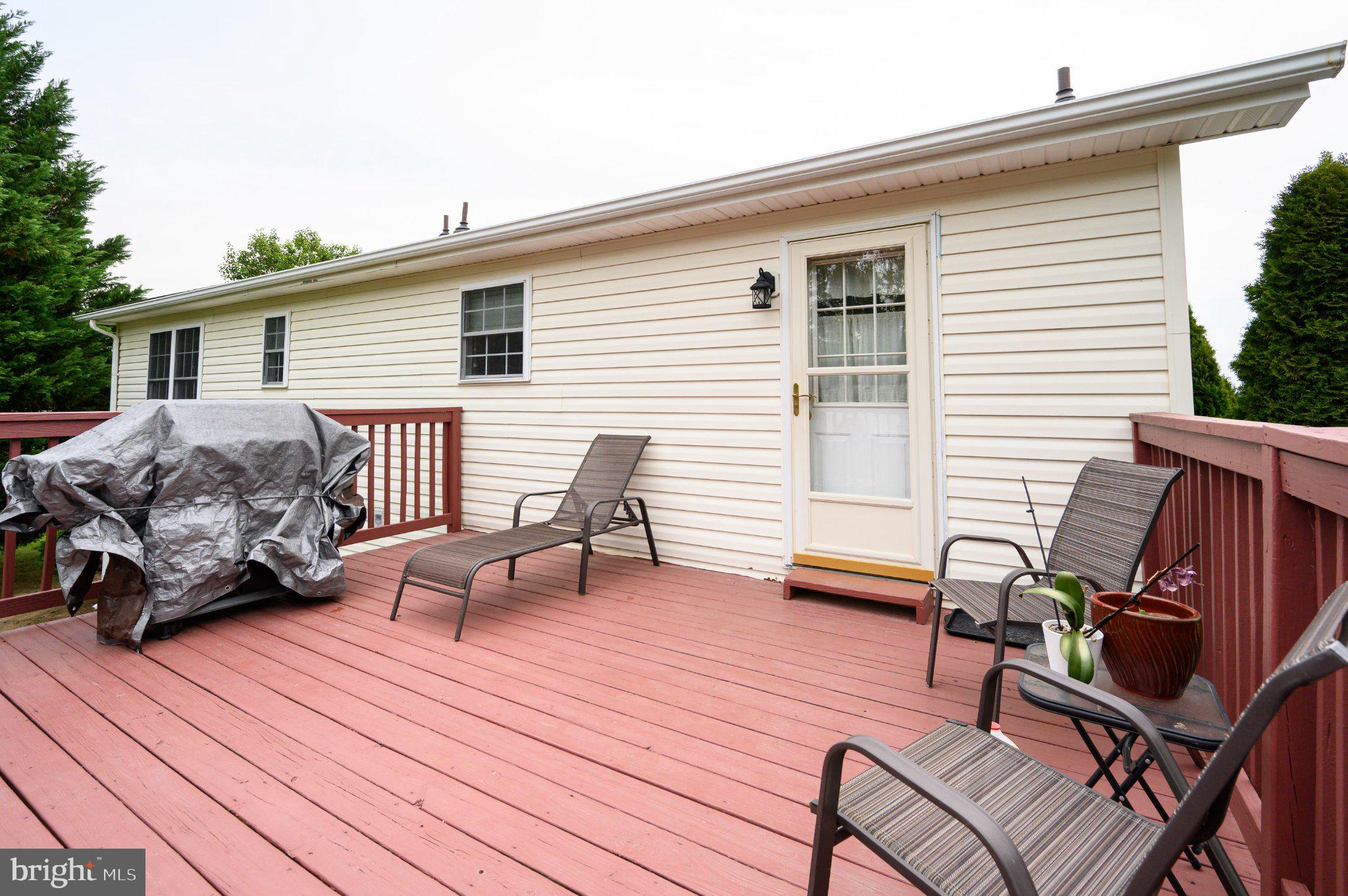 CAMERON ACRES - Residential