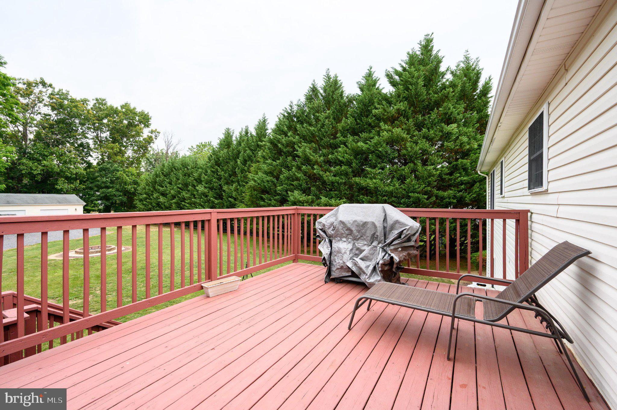 CAMERON ACRES - Residential