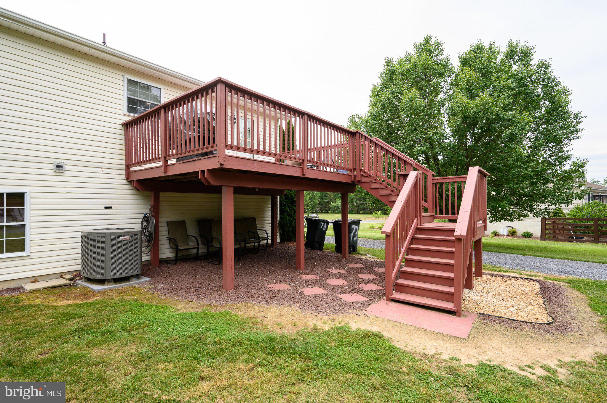 CAMERON ACRES - Residential