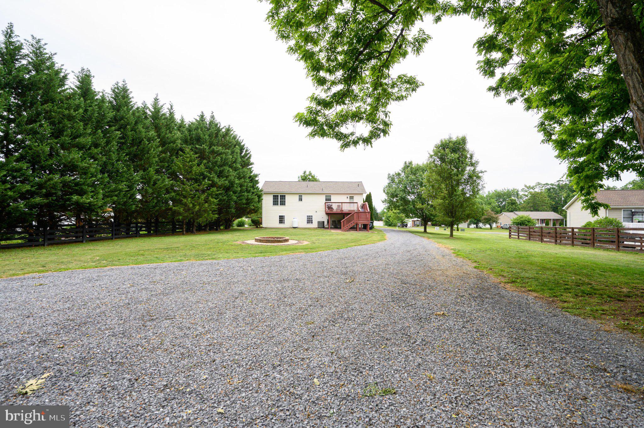 CAMERON ACRES - Residential