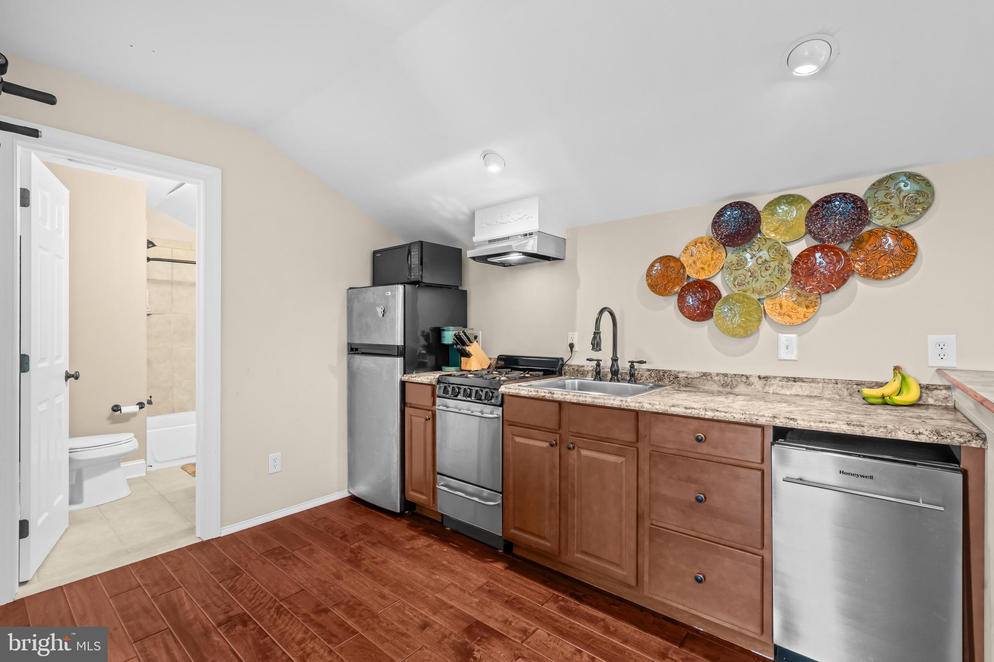 WOODS AT NORTHAMPTON - Residential