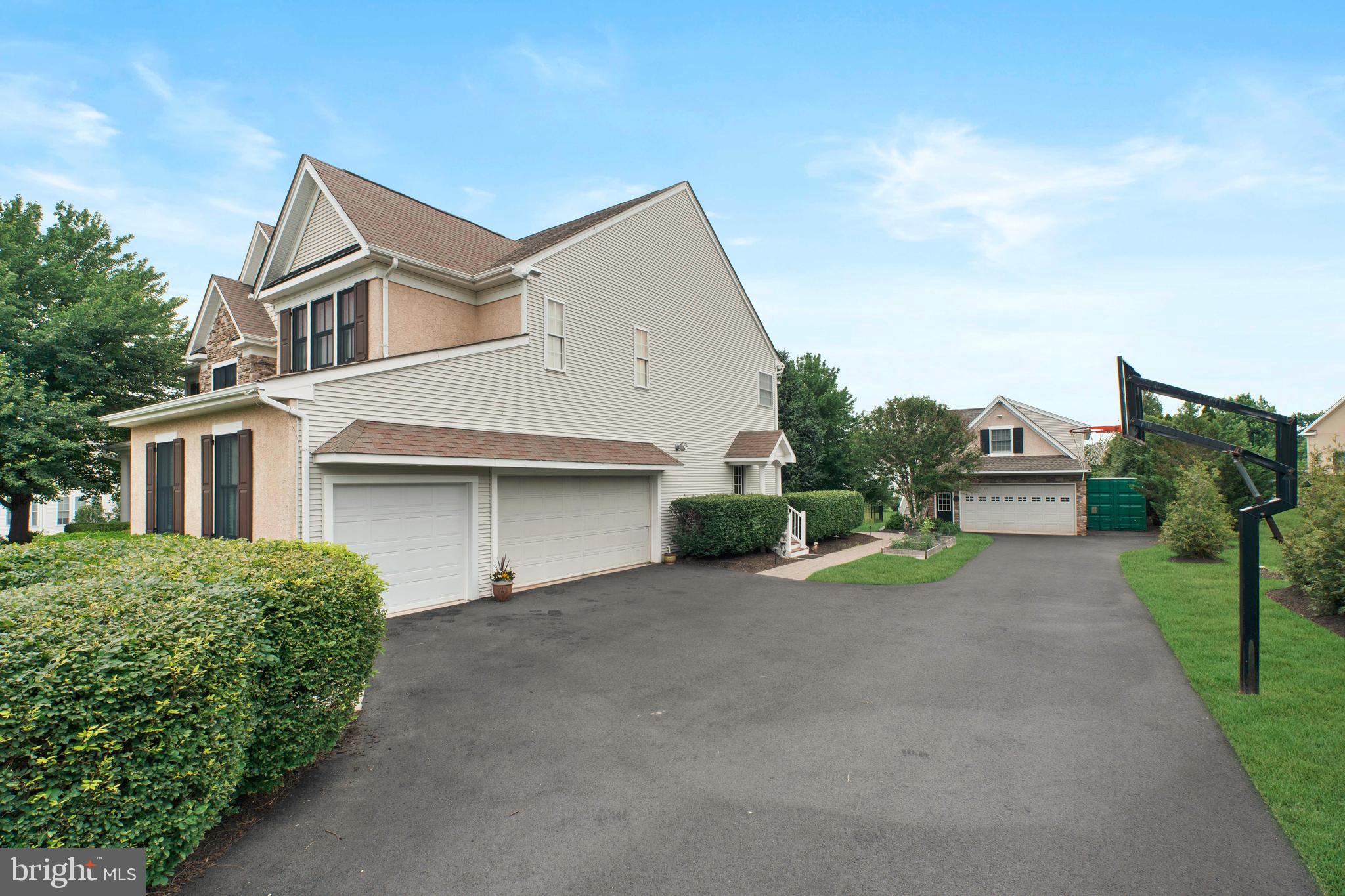 WOODS AT NORTHAMPTON - Residential