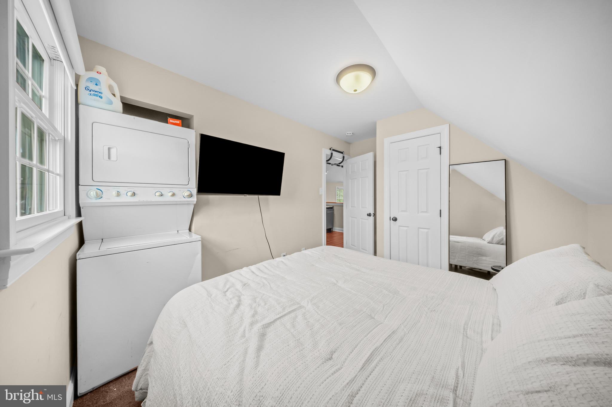 WOODS AT NORTHAMPTON - Residential