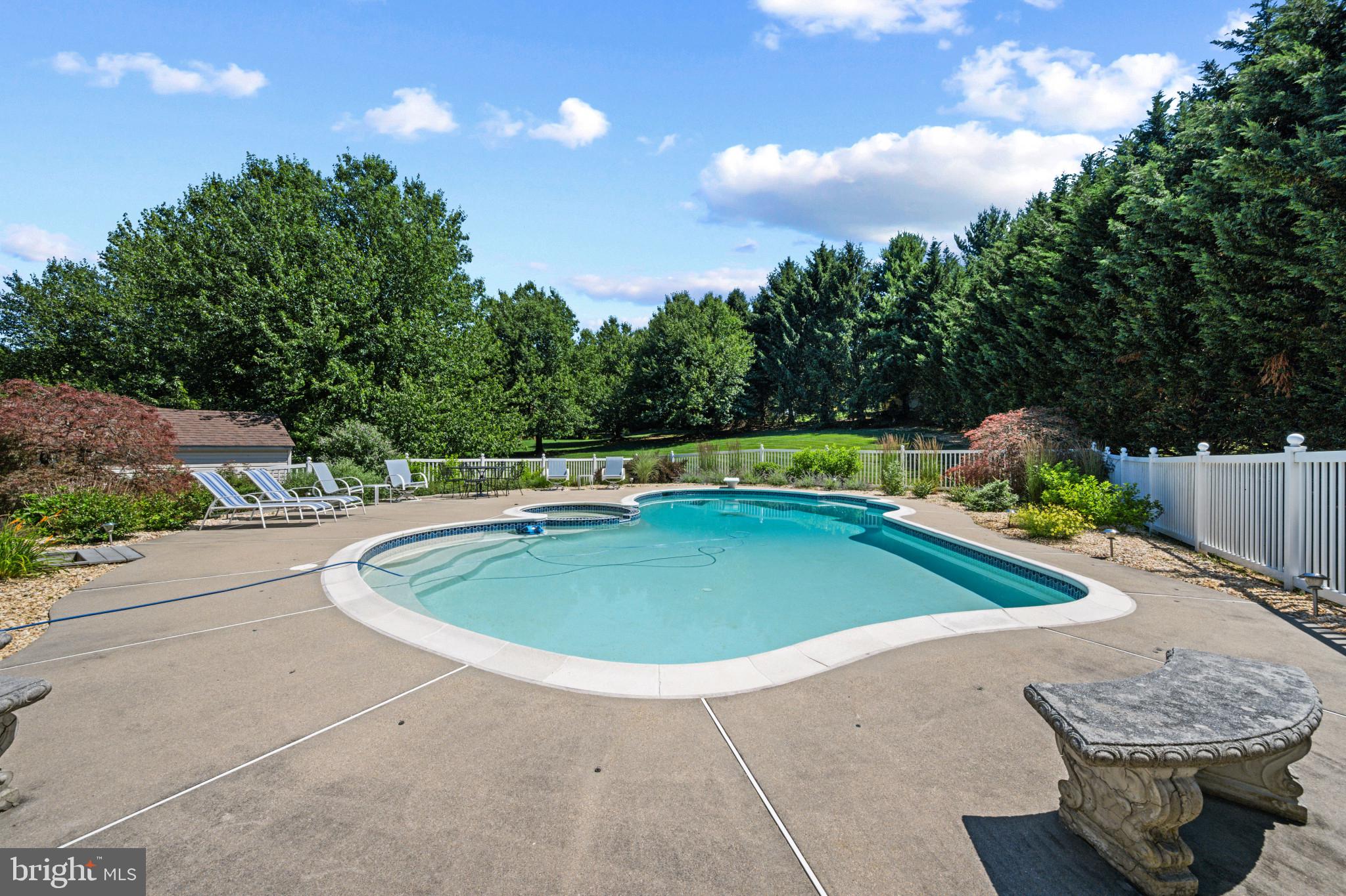 BELMAR ESTATES - Residential