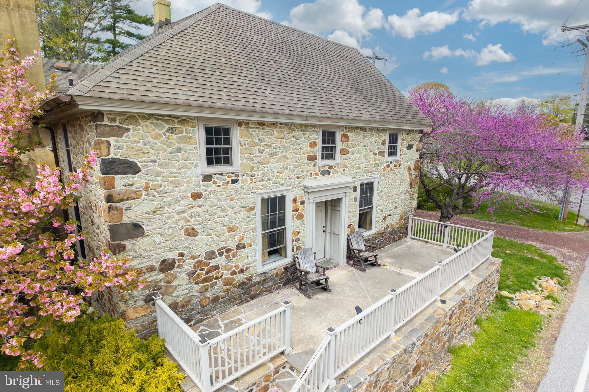 GOSHENVILLE - Commercial Sale