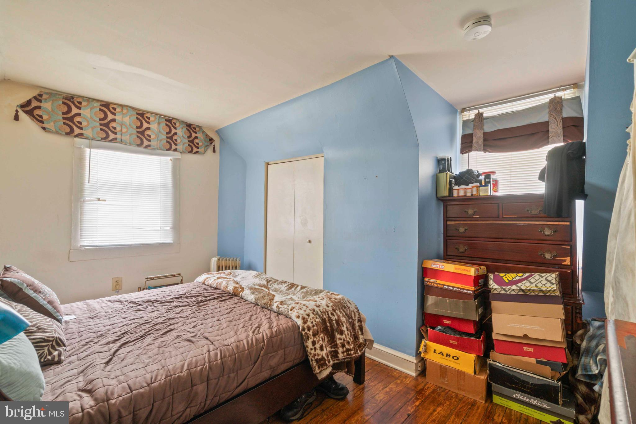 ROLAND PARK - Residential Income