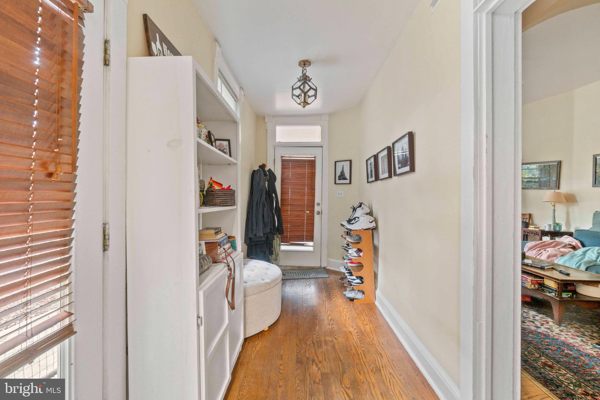ROLAND PARK - Residential Income