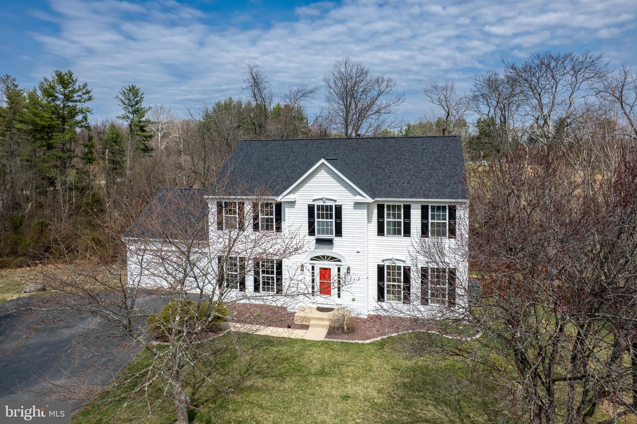 PEMBROOK WOODS - Residential