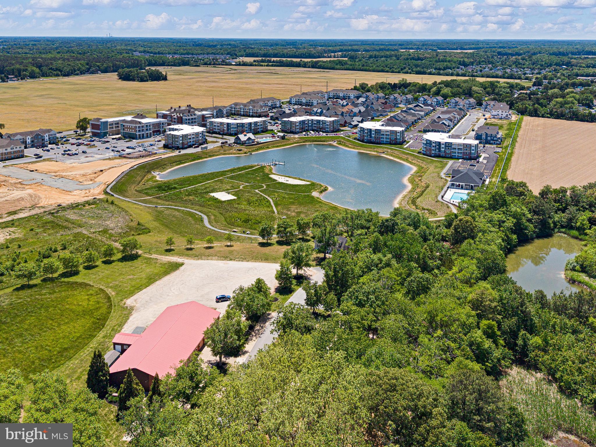 VINEYARDS AT NASSAU VALLEY - Residential