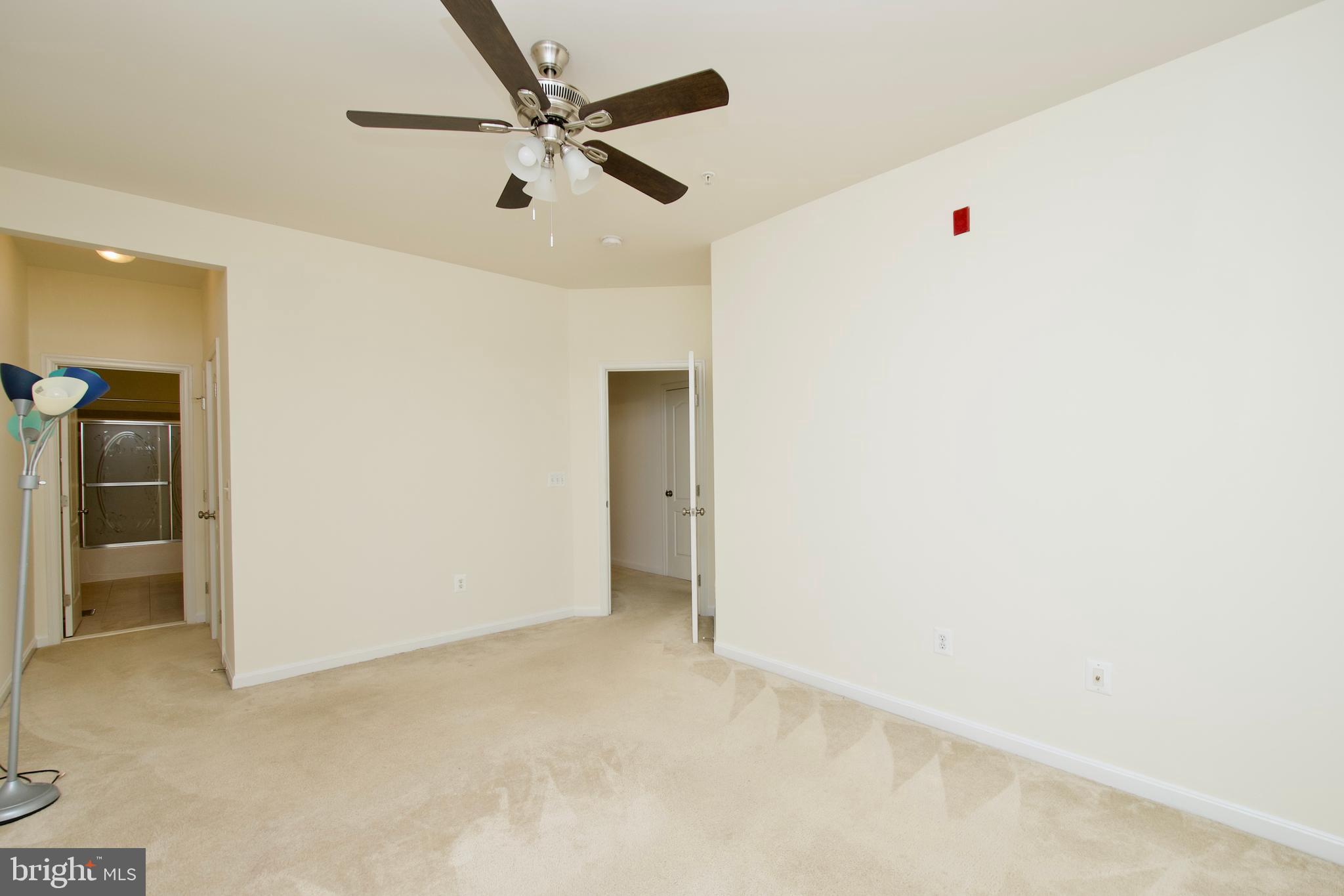 LINDEN ROW CONDOMINIUM - Residential Lease