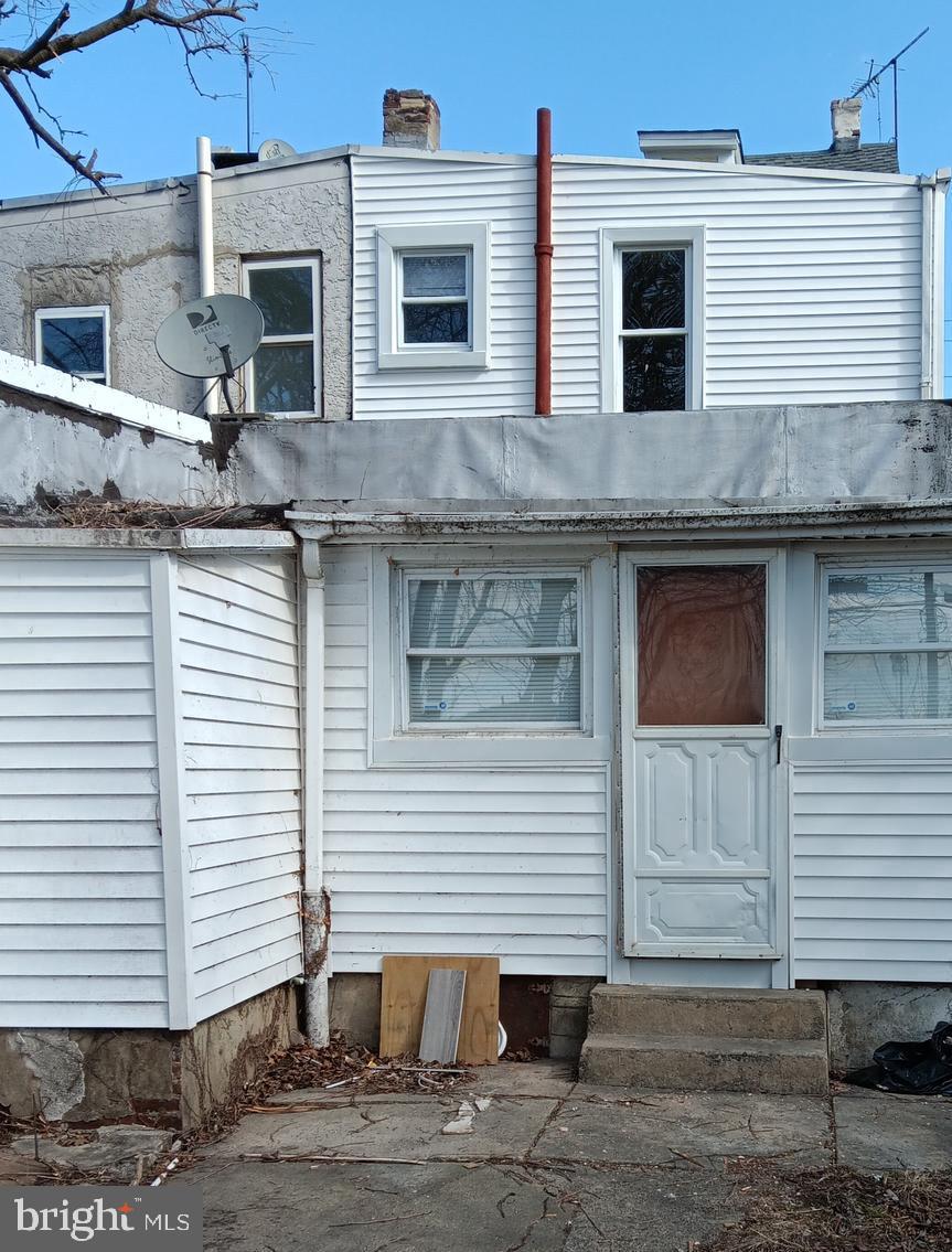 CHESTERBROOK - Residential Lease