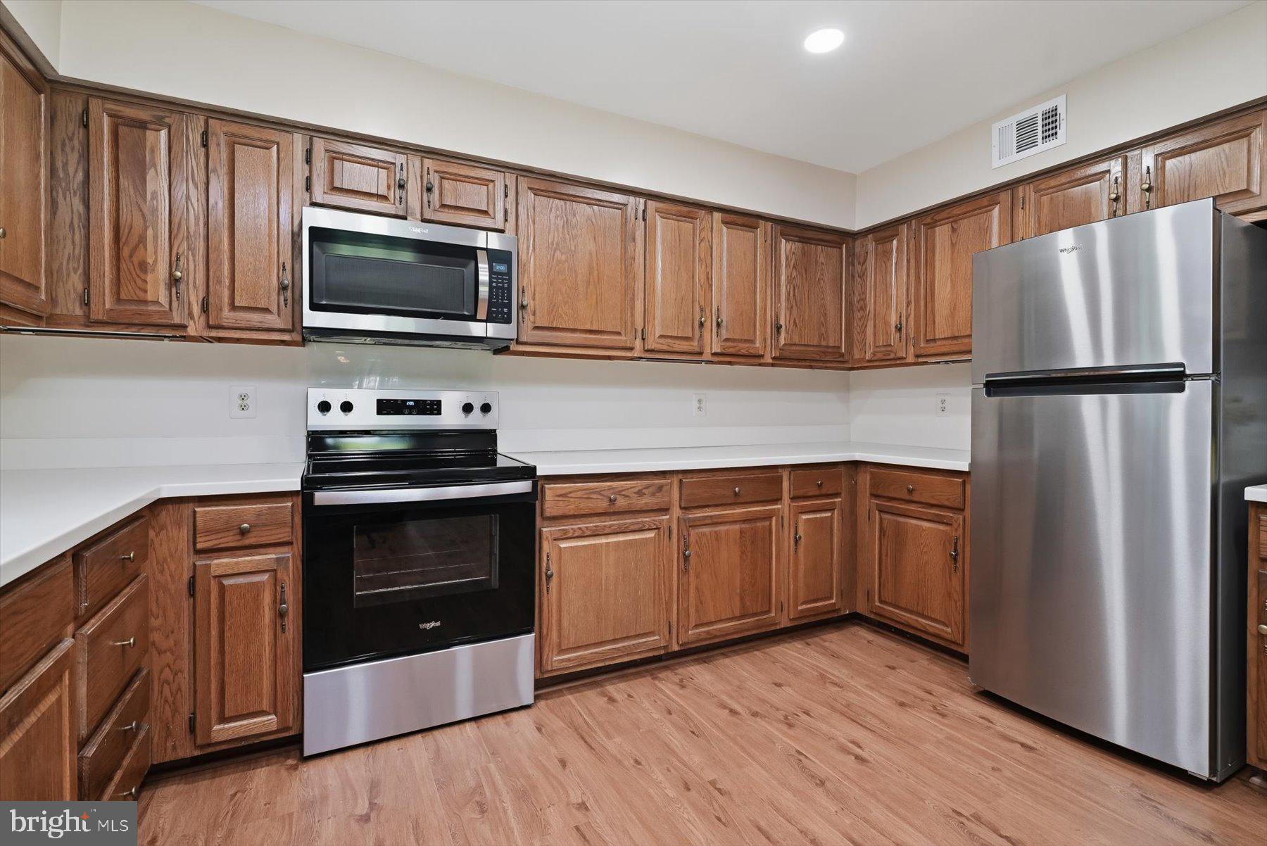 WESTLEIGH - Residential