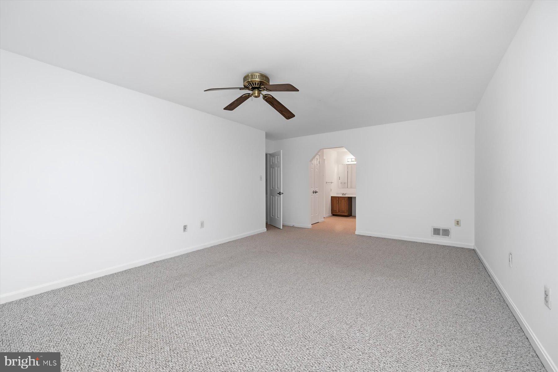 WESTLEIGH - Residential