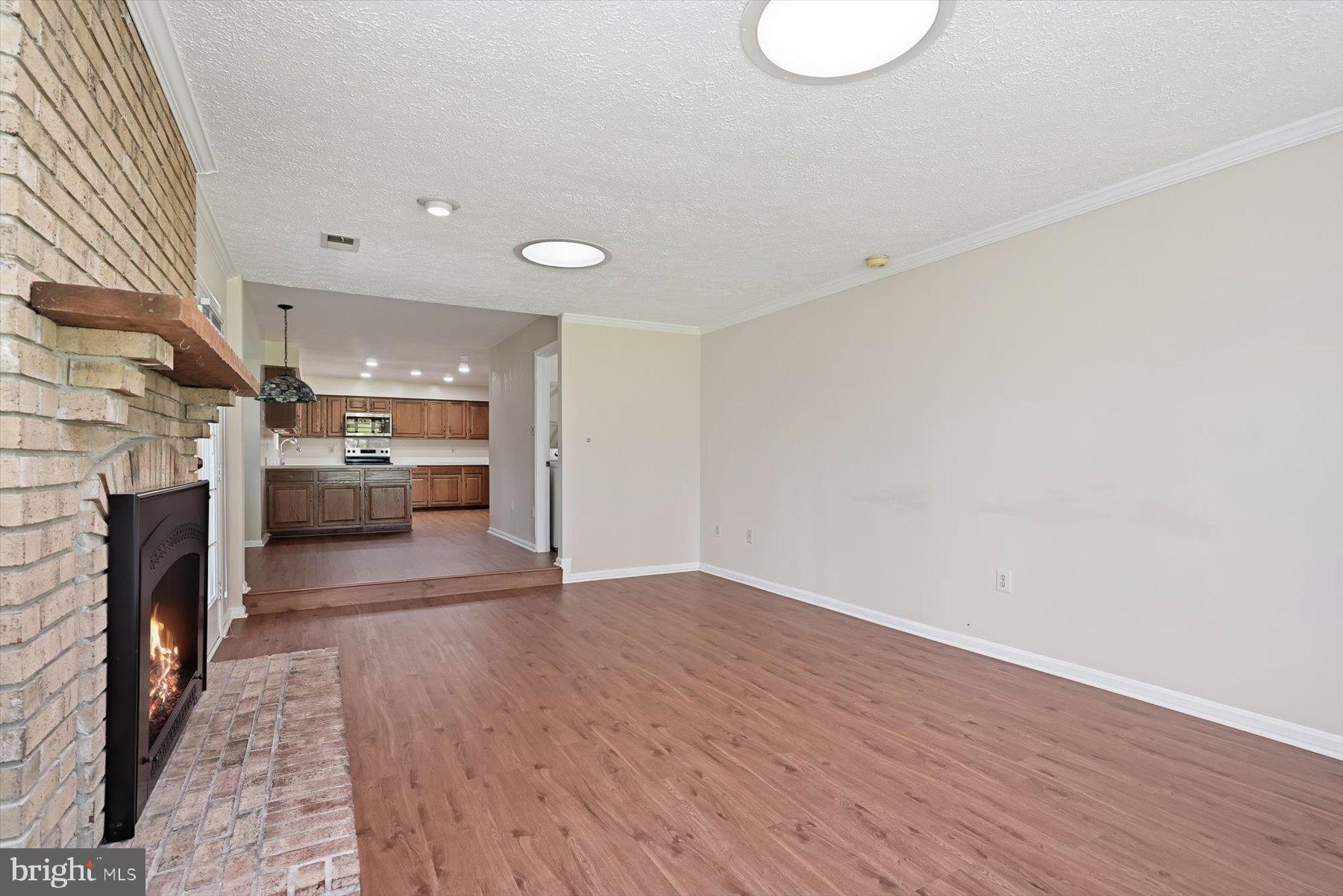 WESTLEIGH - Residential