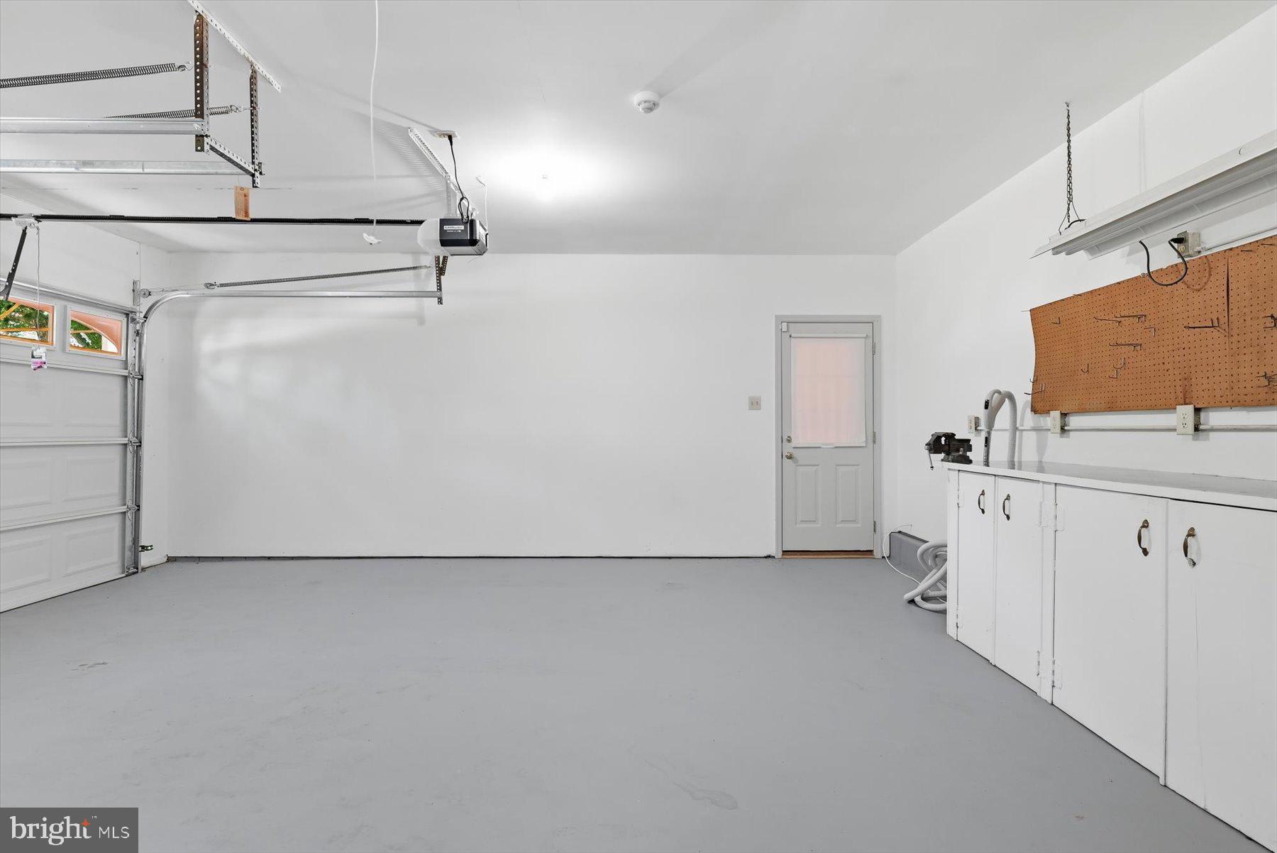 WESTLEIGH - Residential