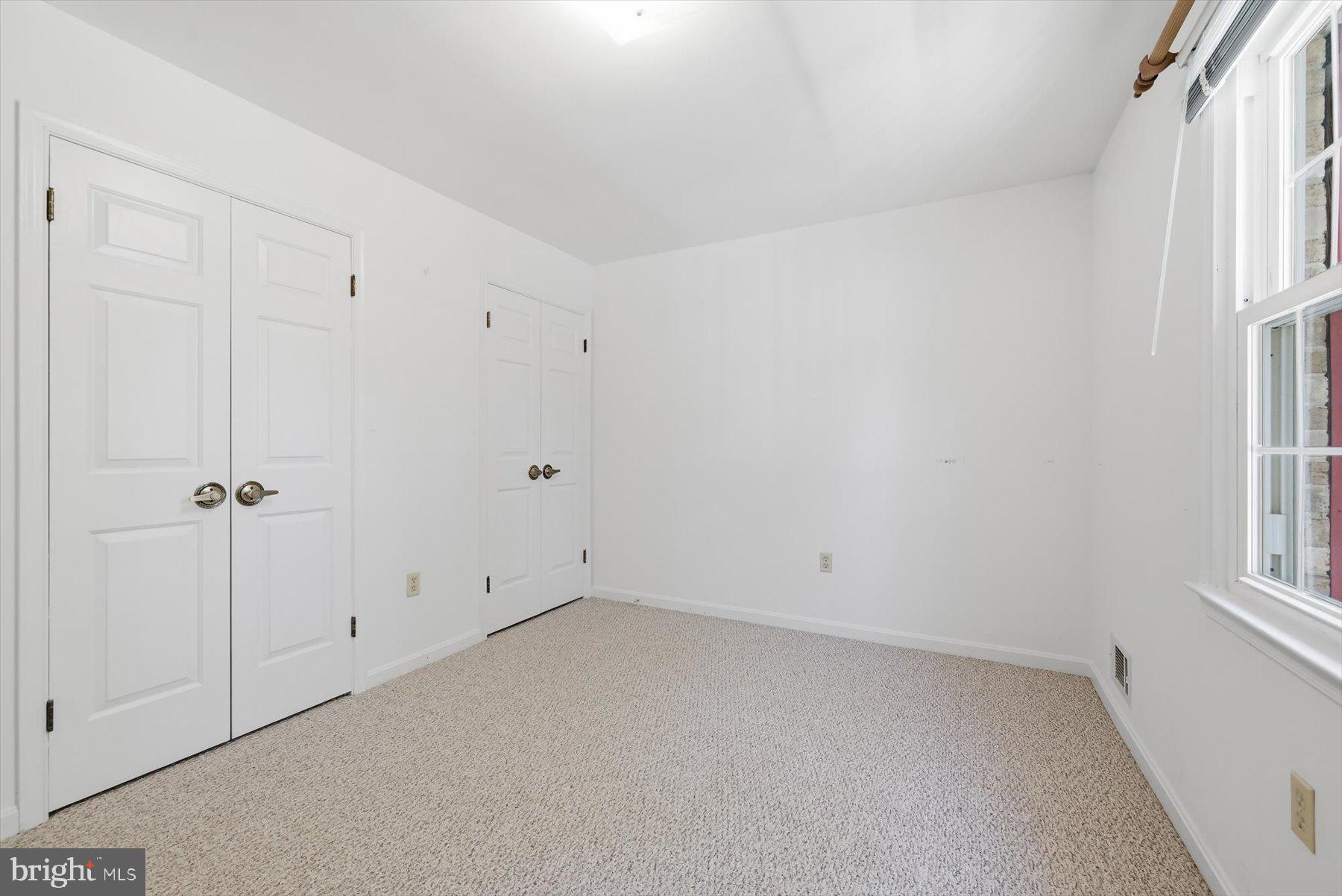WESTLEIGH - Residential
