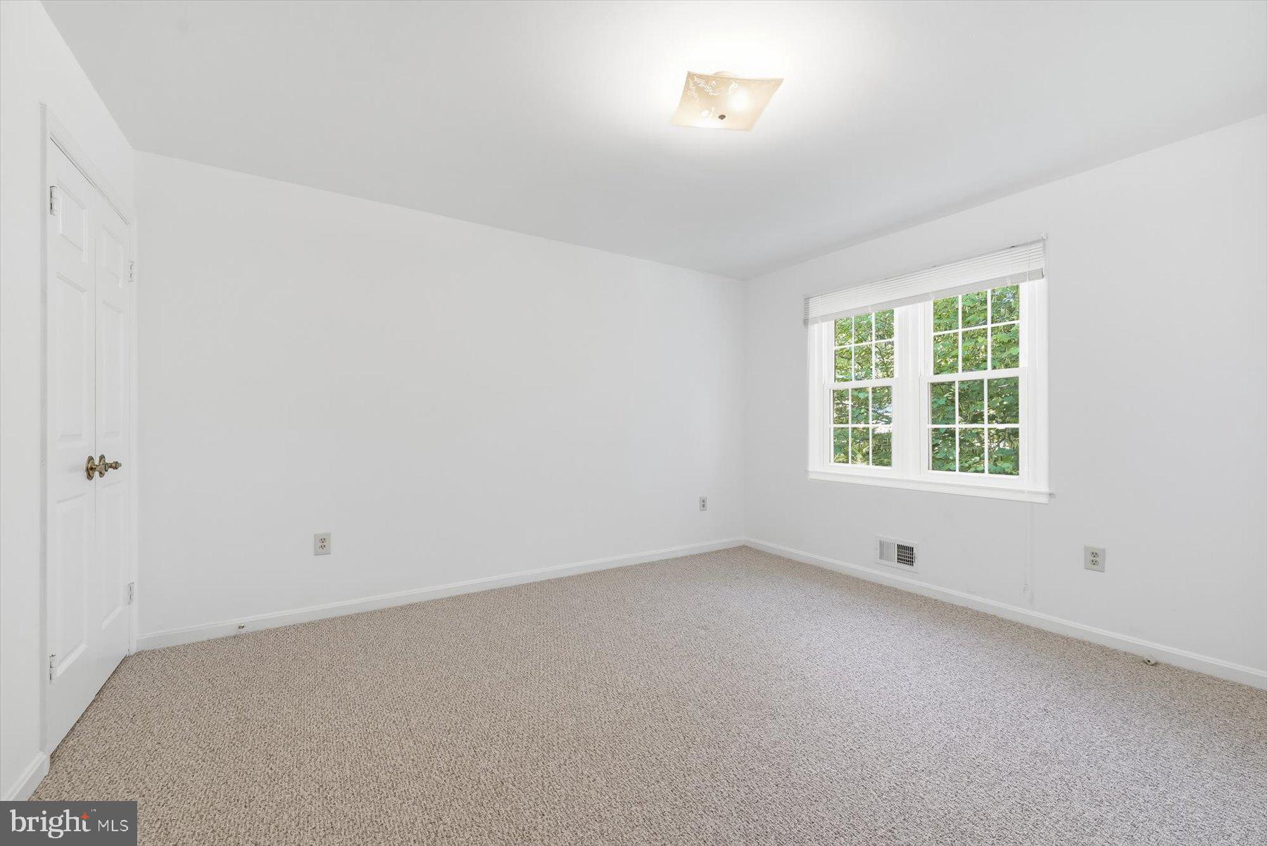 WESTLEIGH - Residential