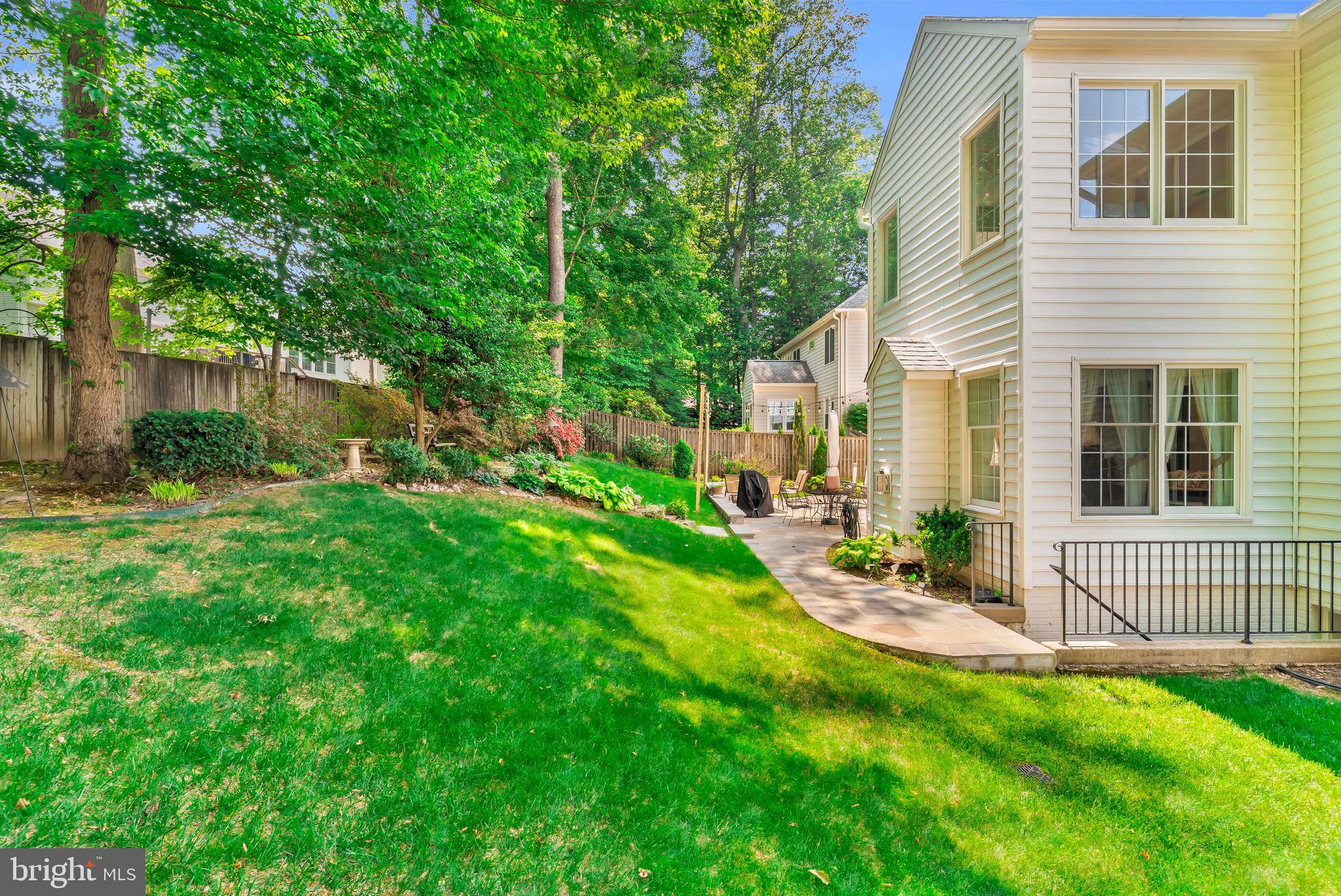 HOLLY RIDGE - Residential