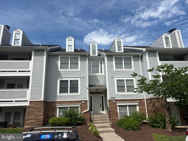 WATERS EDGE AT NORTH LAKE - Residential