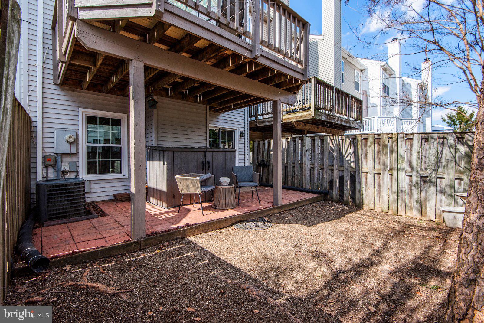 FOXBOROUGH - Residential