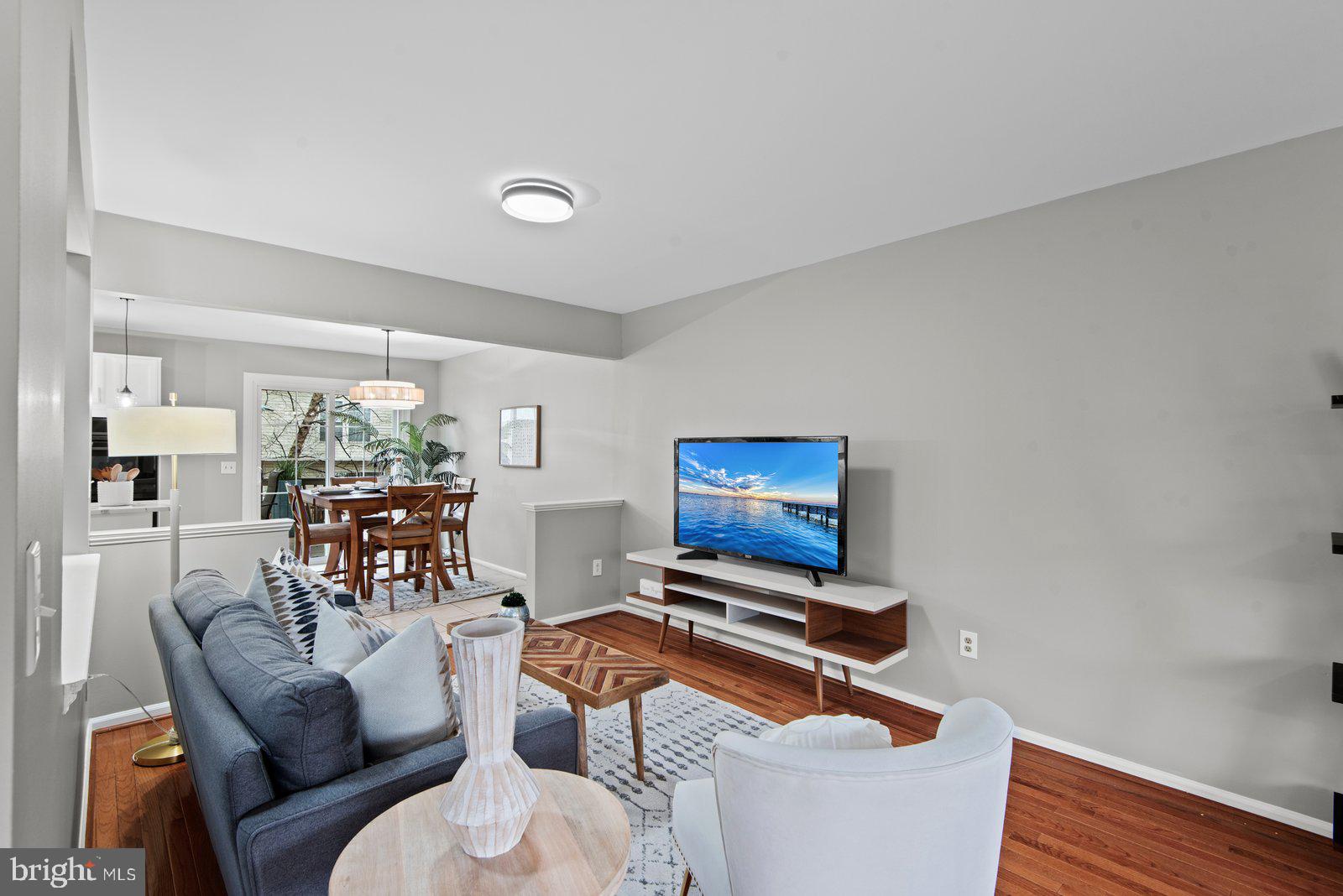 FOXBOROUGH - Residential
