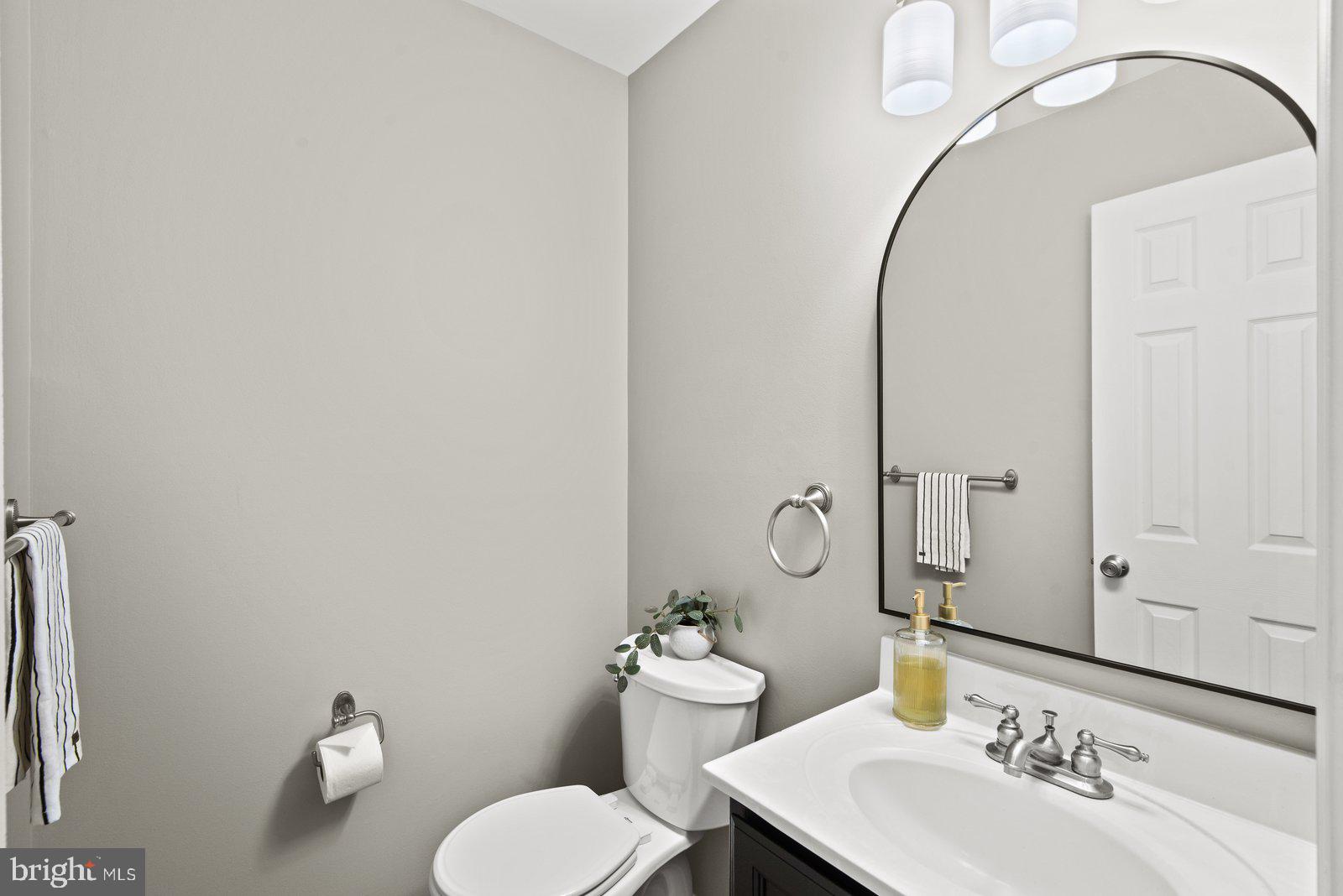 FOXBOROUGH - Residential