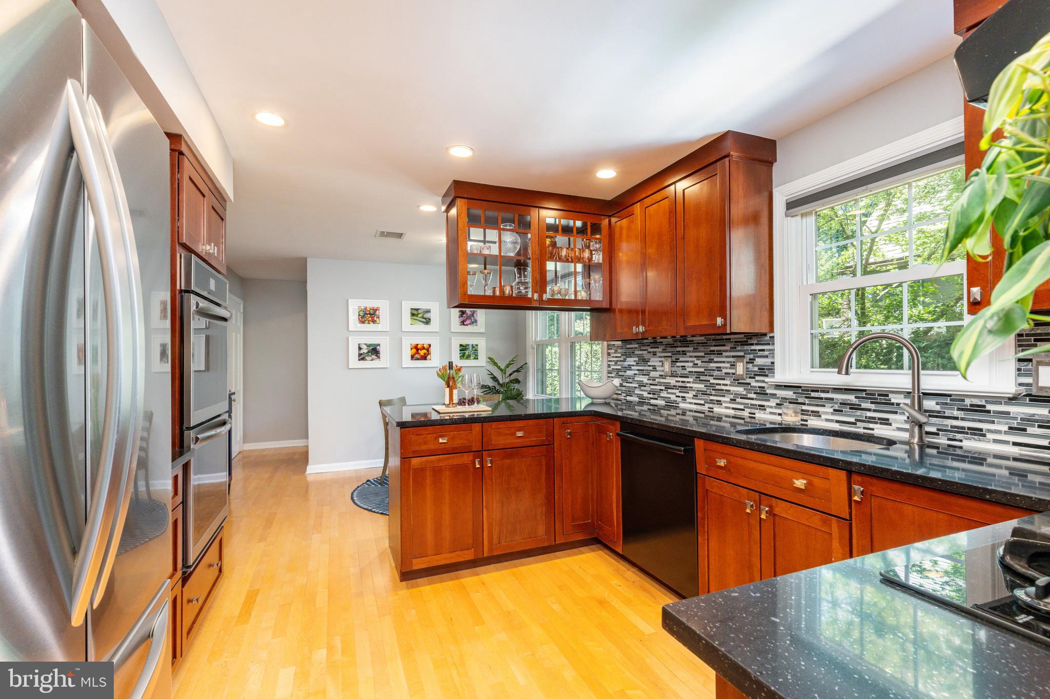 WYNNEWOOD - Residential