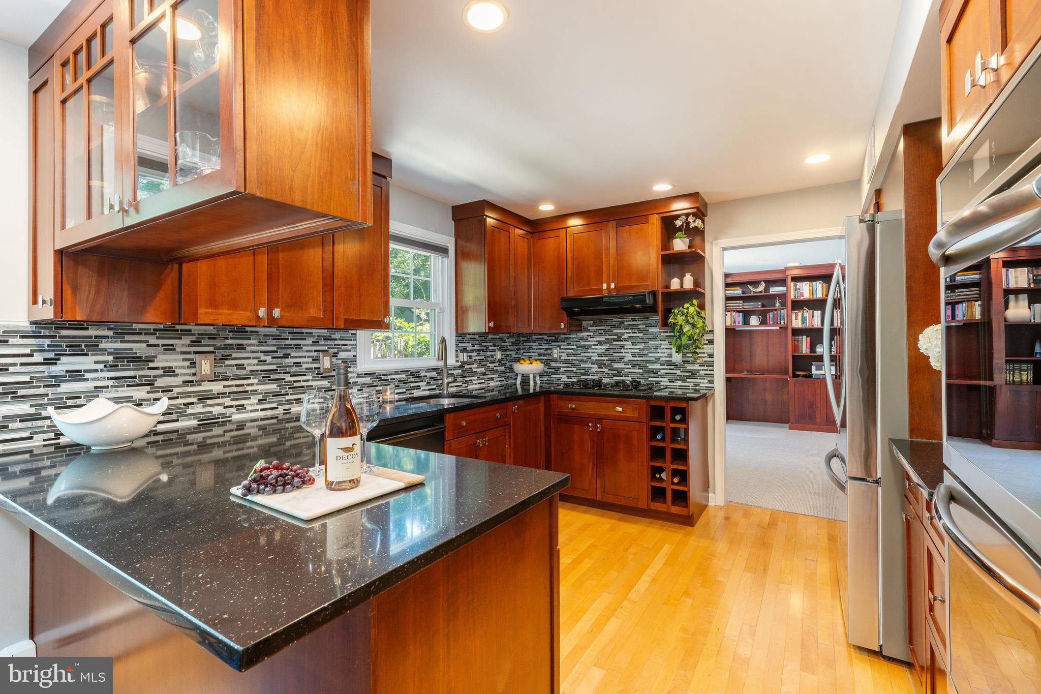 WYNNEWOOD - Residential