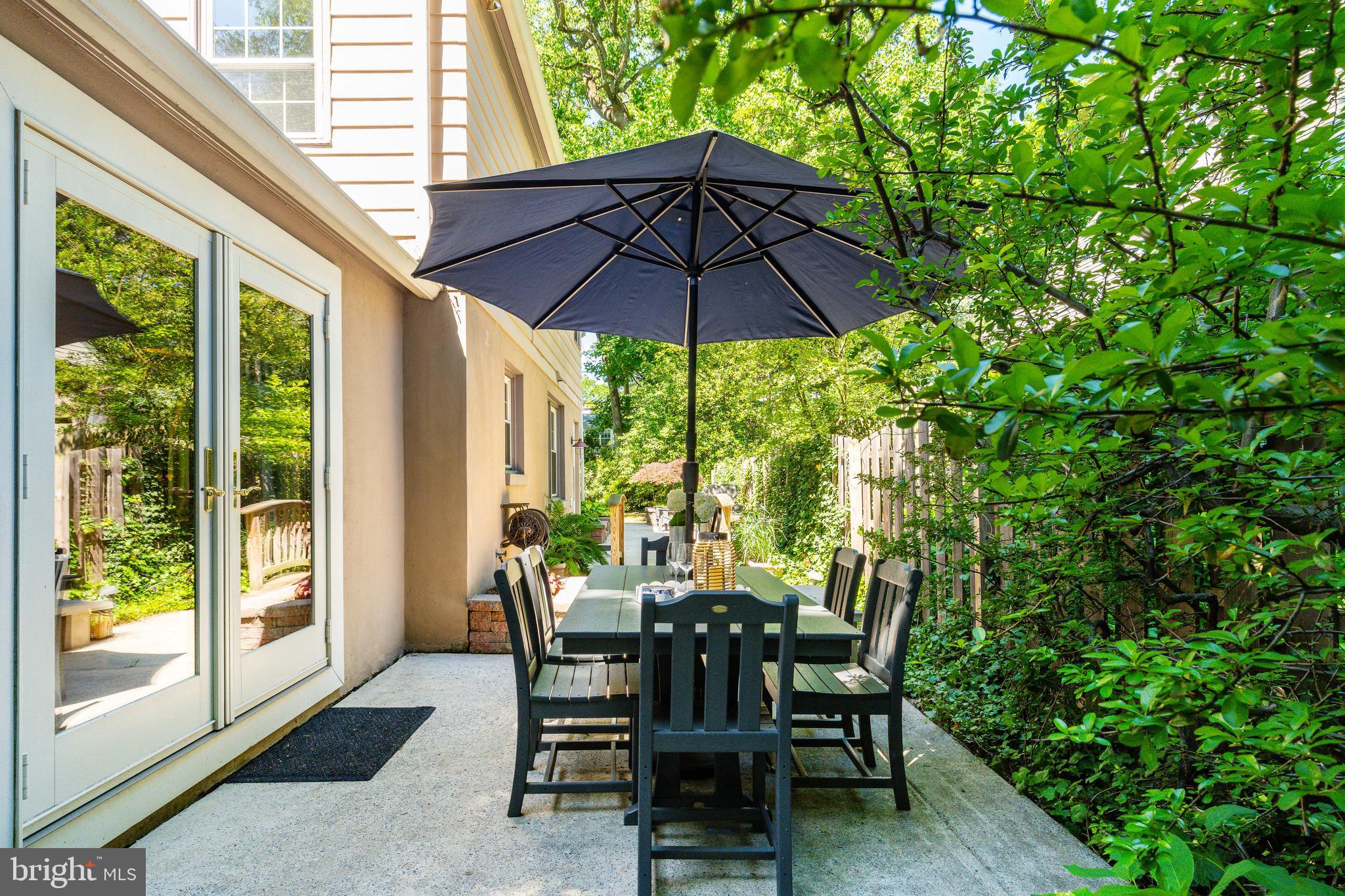 WYNNEWOOD - Residential