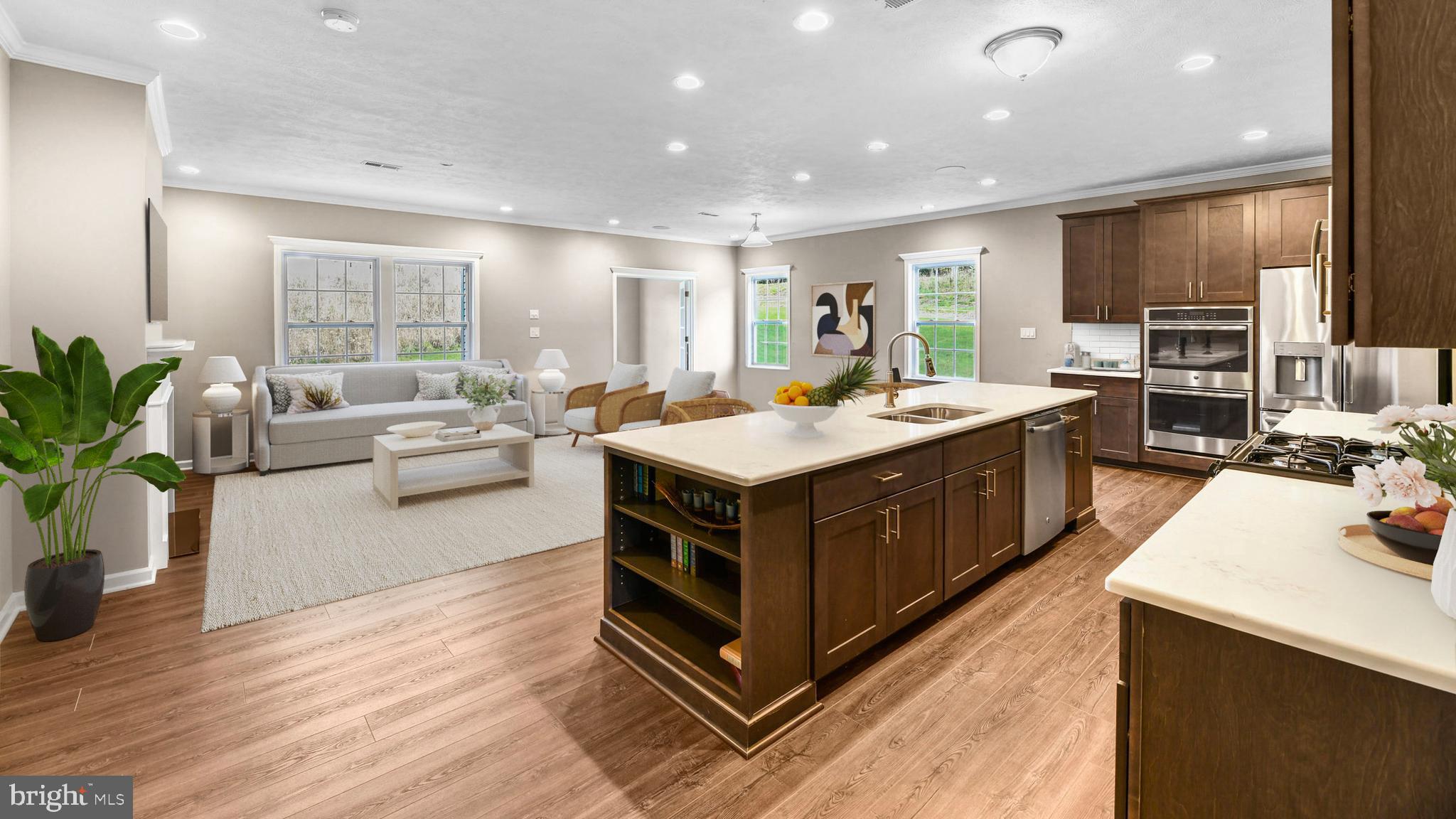 ABRAMS POINTE - Residential