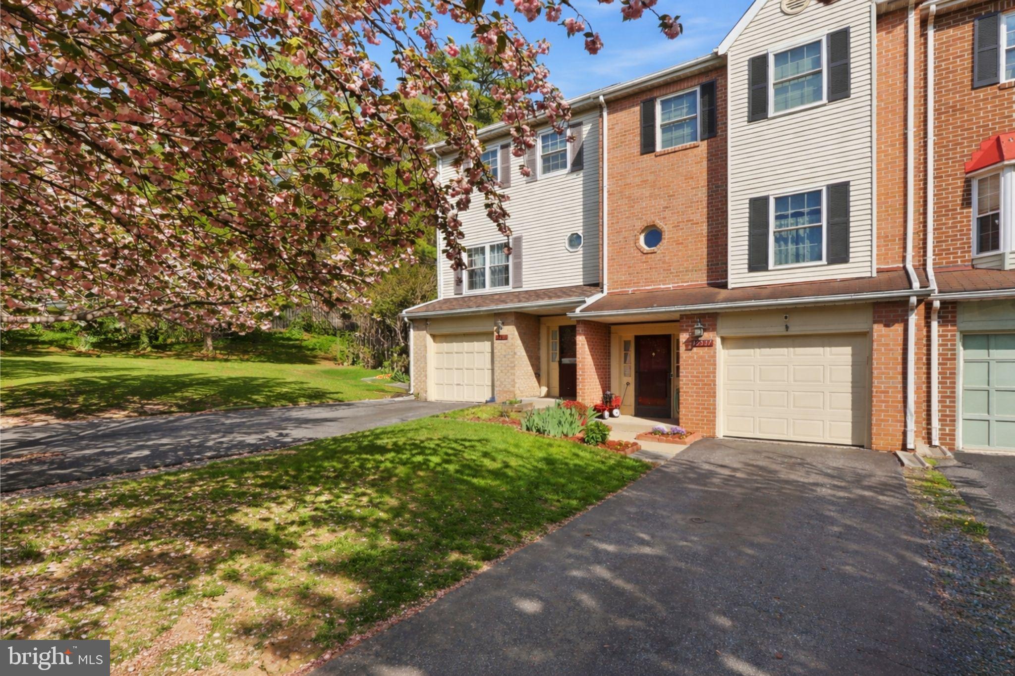 THE COLONY - Residential