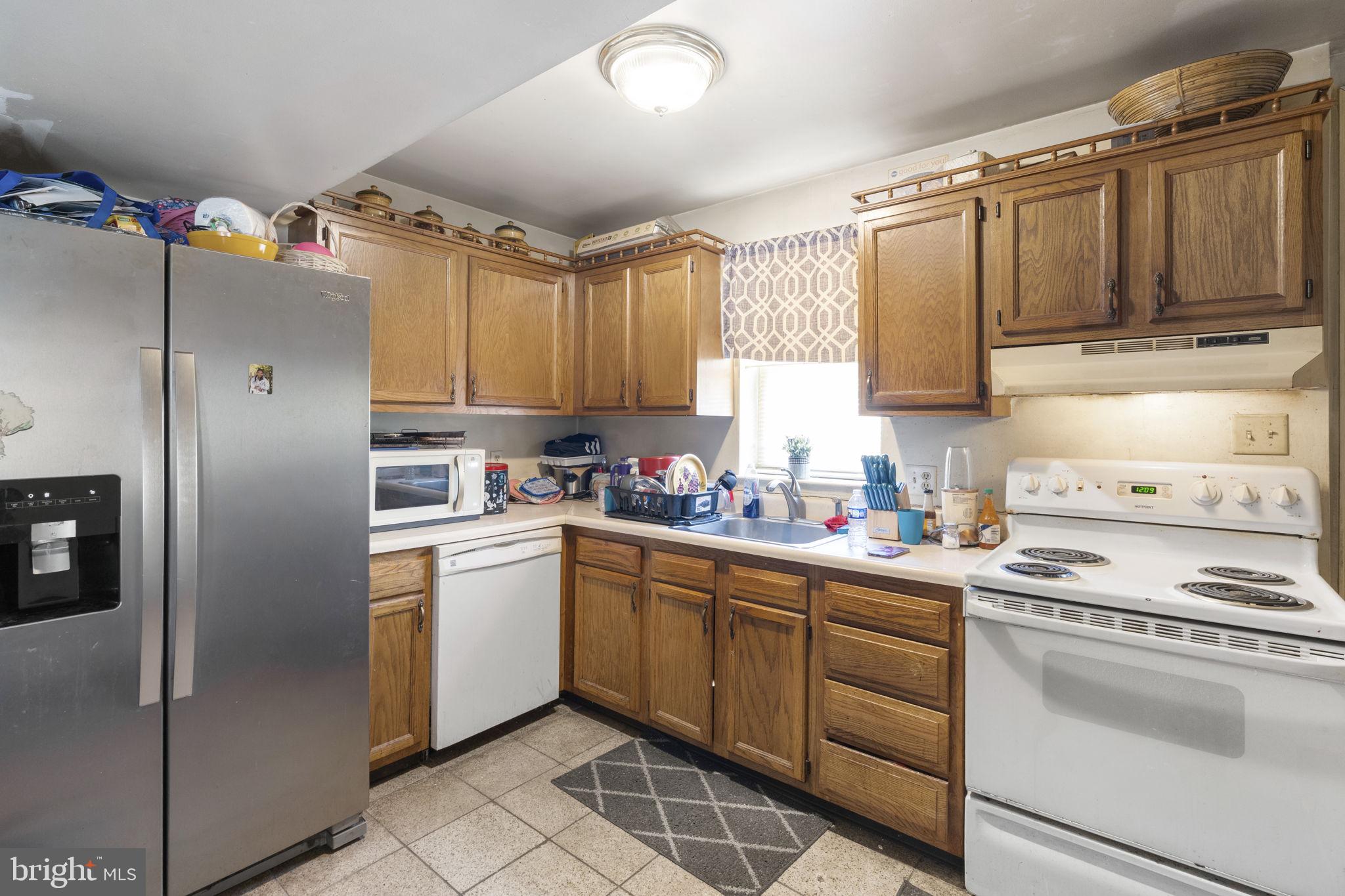 AMBLER - Commercial Sale