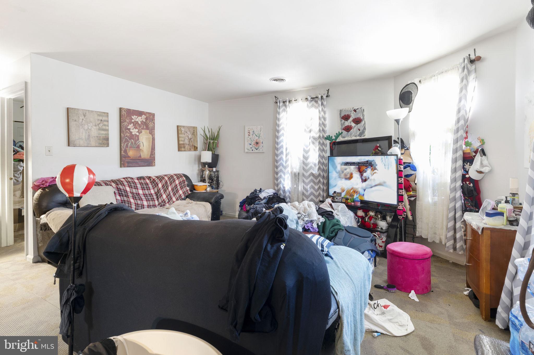 AMBLER - Commercial Sale