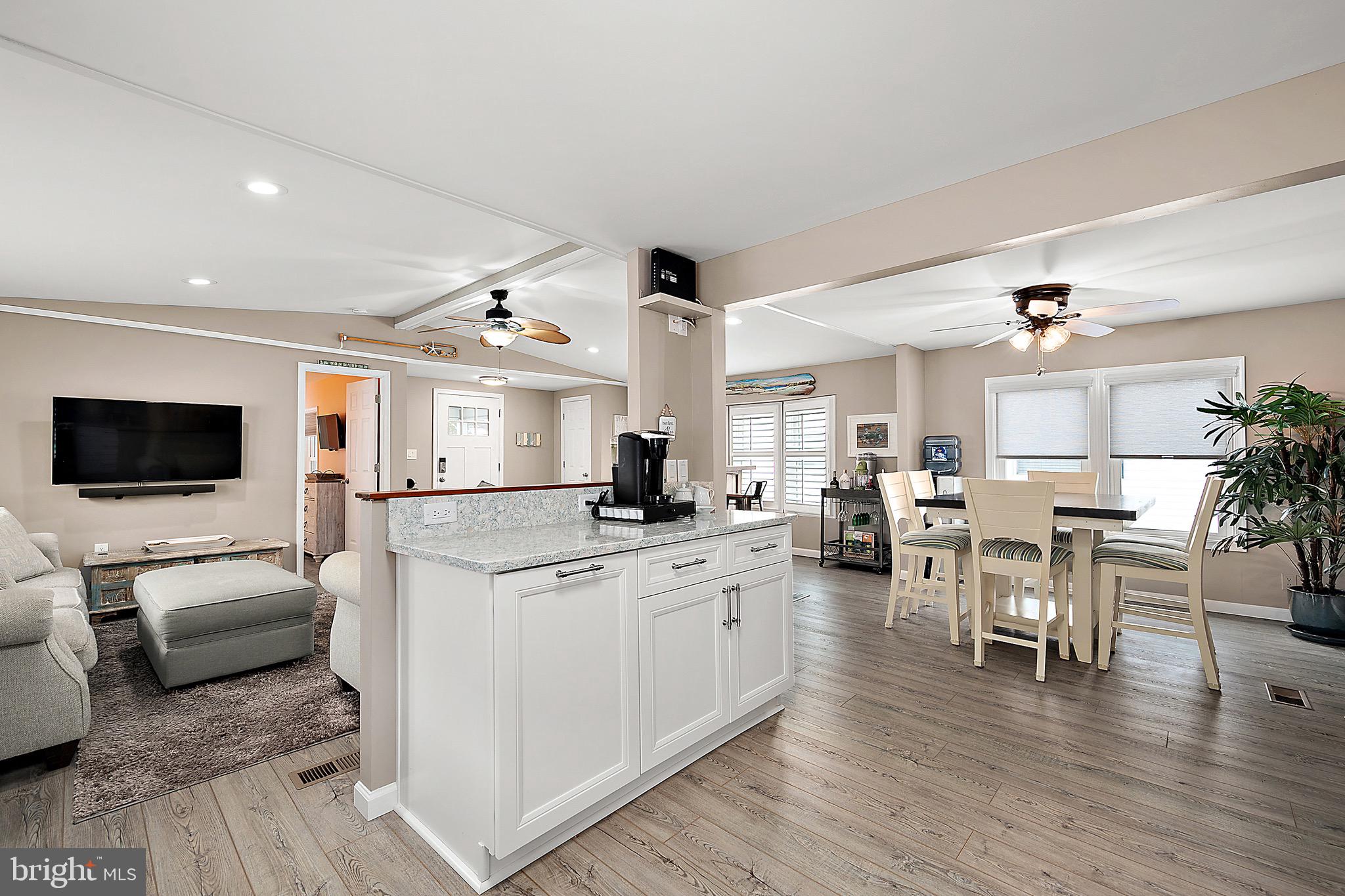 MONTEGO BAY - Residential