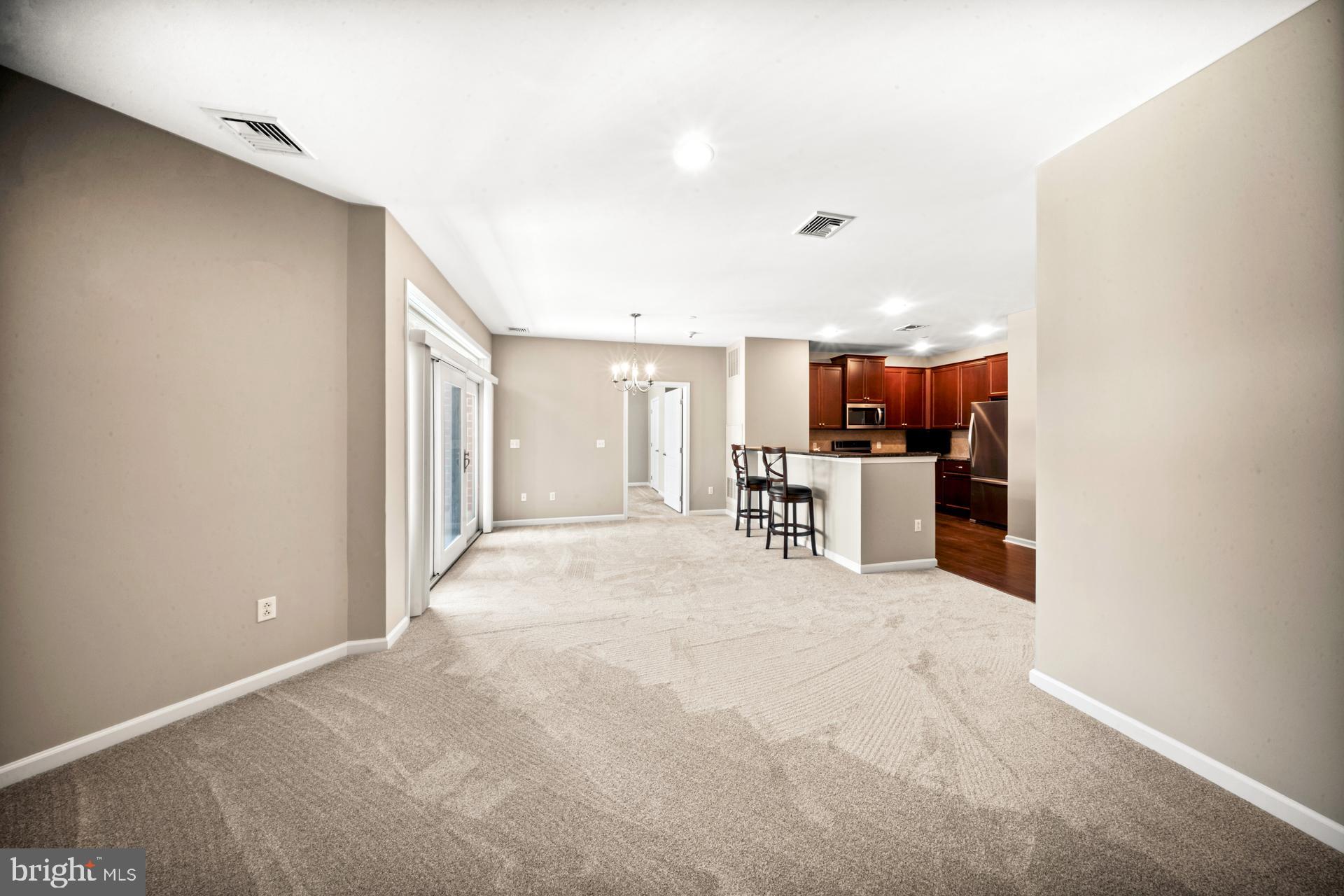 HUNTINGDON PLACE - Residential